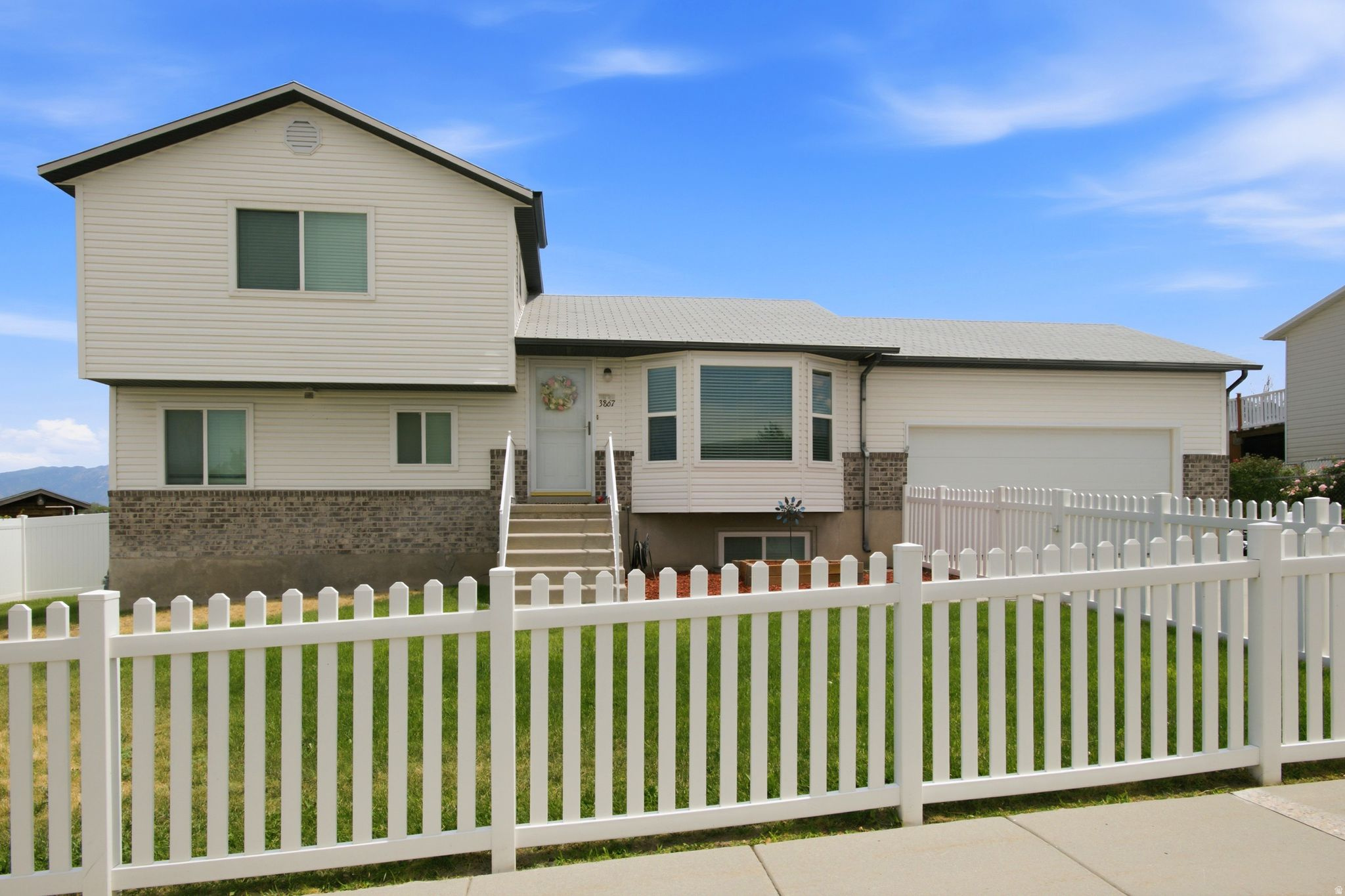 BONNEVILLE ACRES PLAT D - Residential
