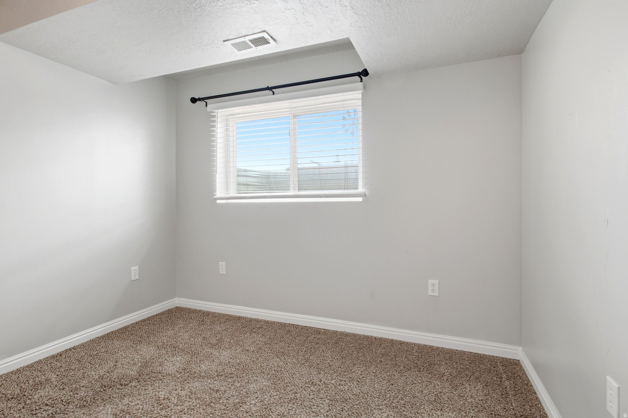 BONNEVILLE ACRES PLAT D - Residential