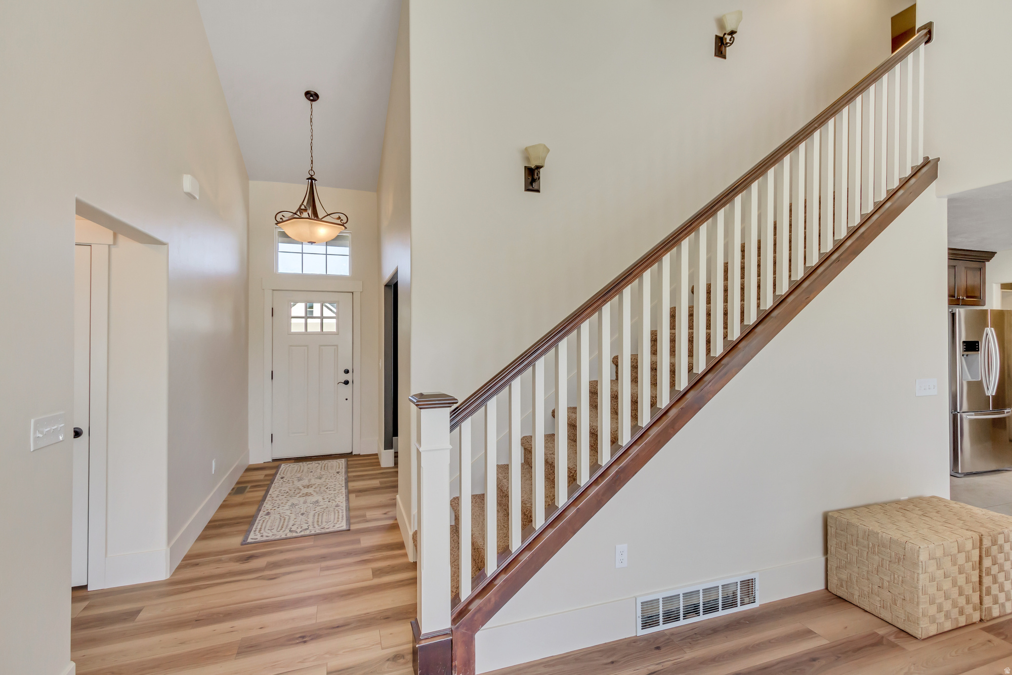PINNACLE ACRE - Residential