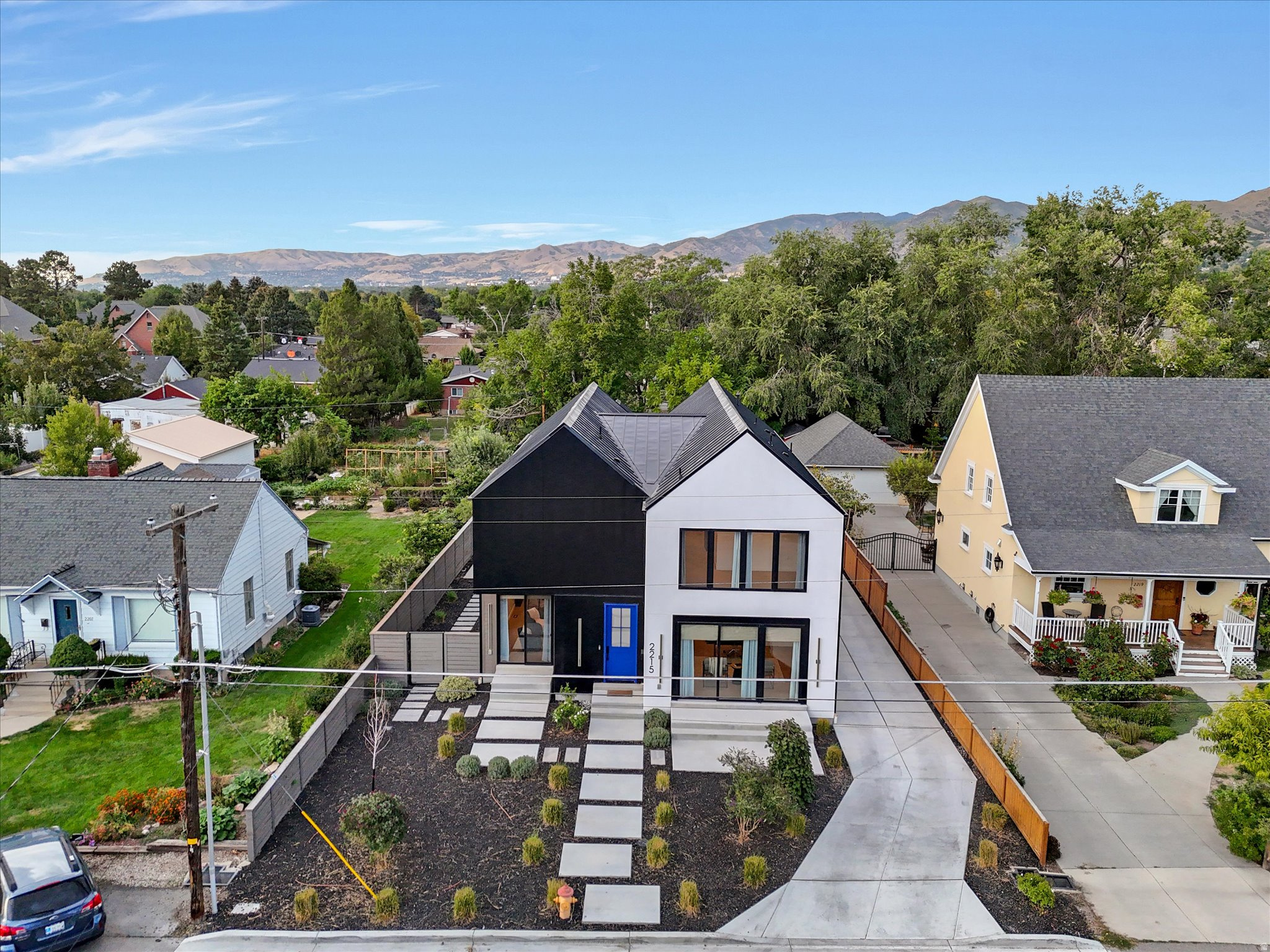 CANYON RIM - Residential