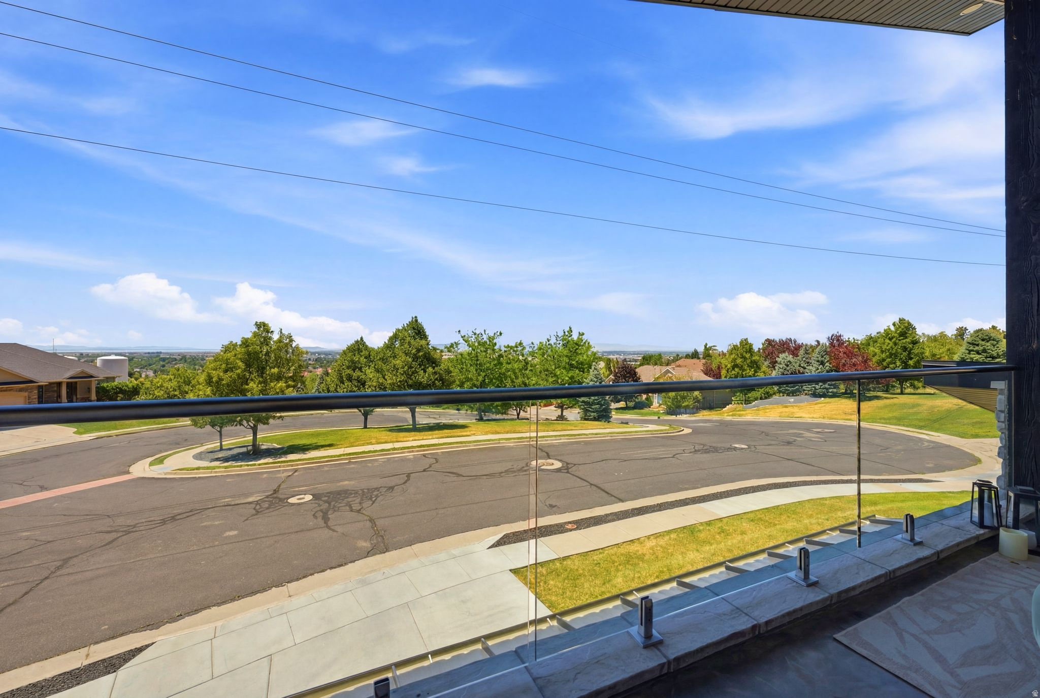THE POINTE AT STONE - Residential