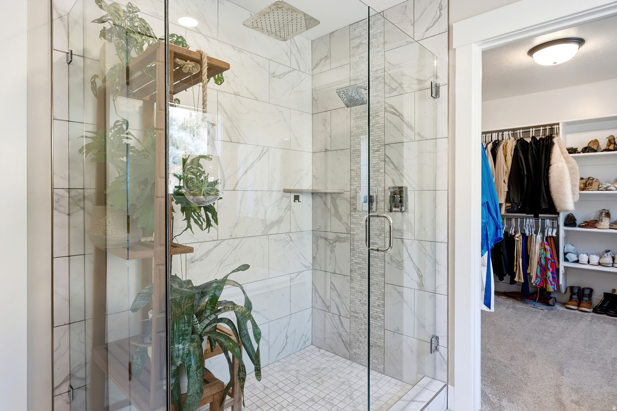 THE POINTE AT STONE - Residential