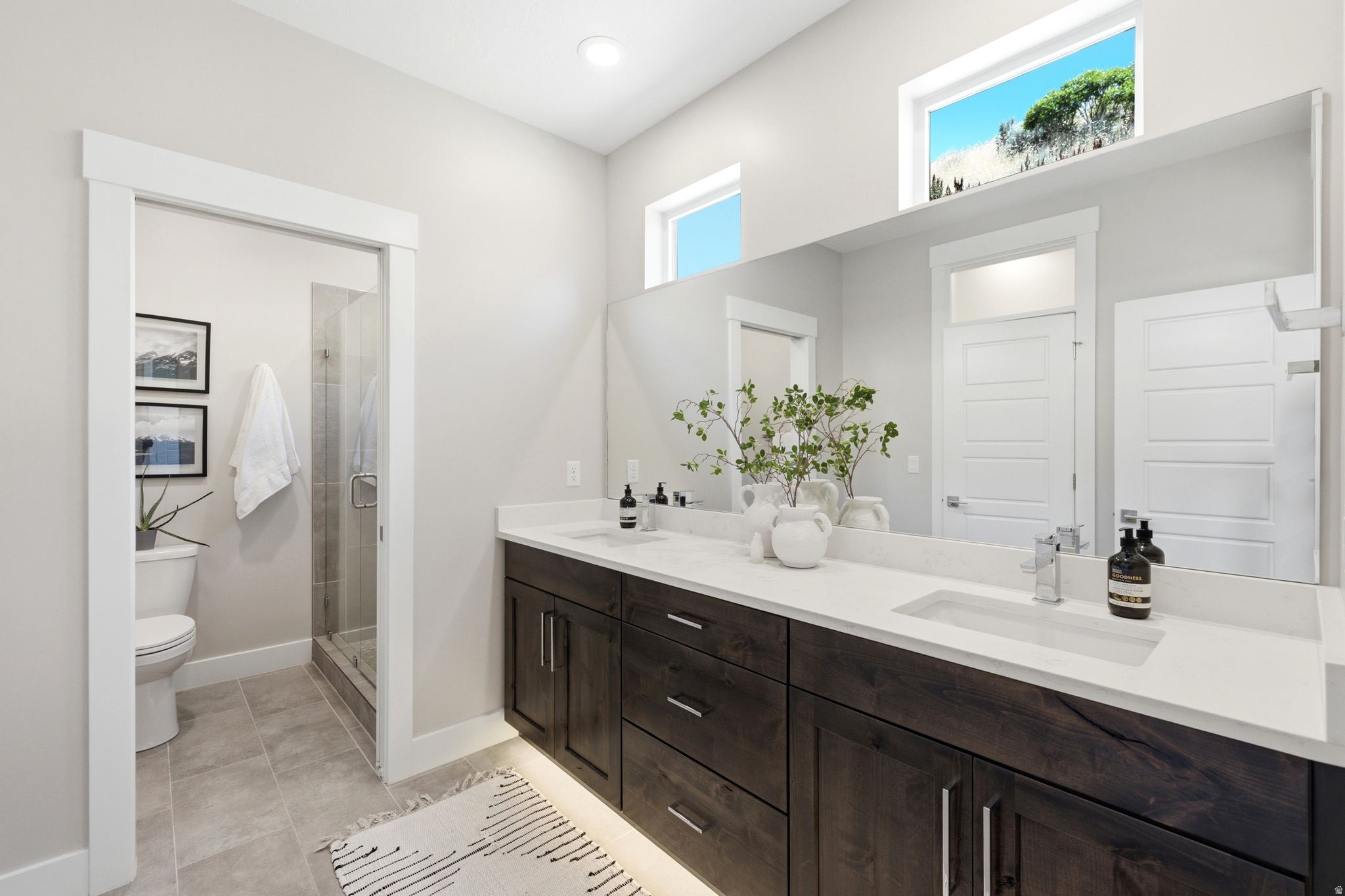 THE POINTE AT STONE - Residential