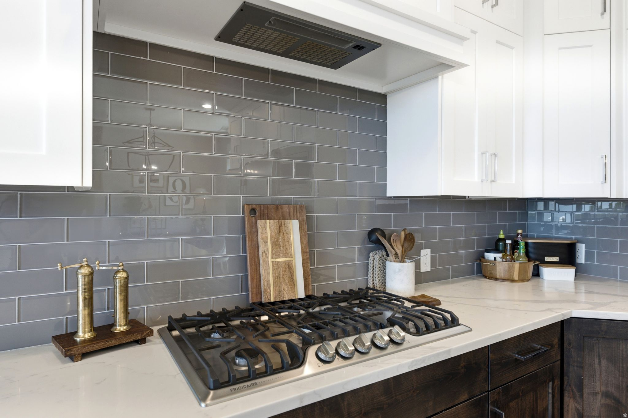 THE POINTE AT STONE - Residential