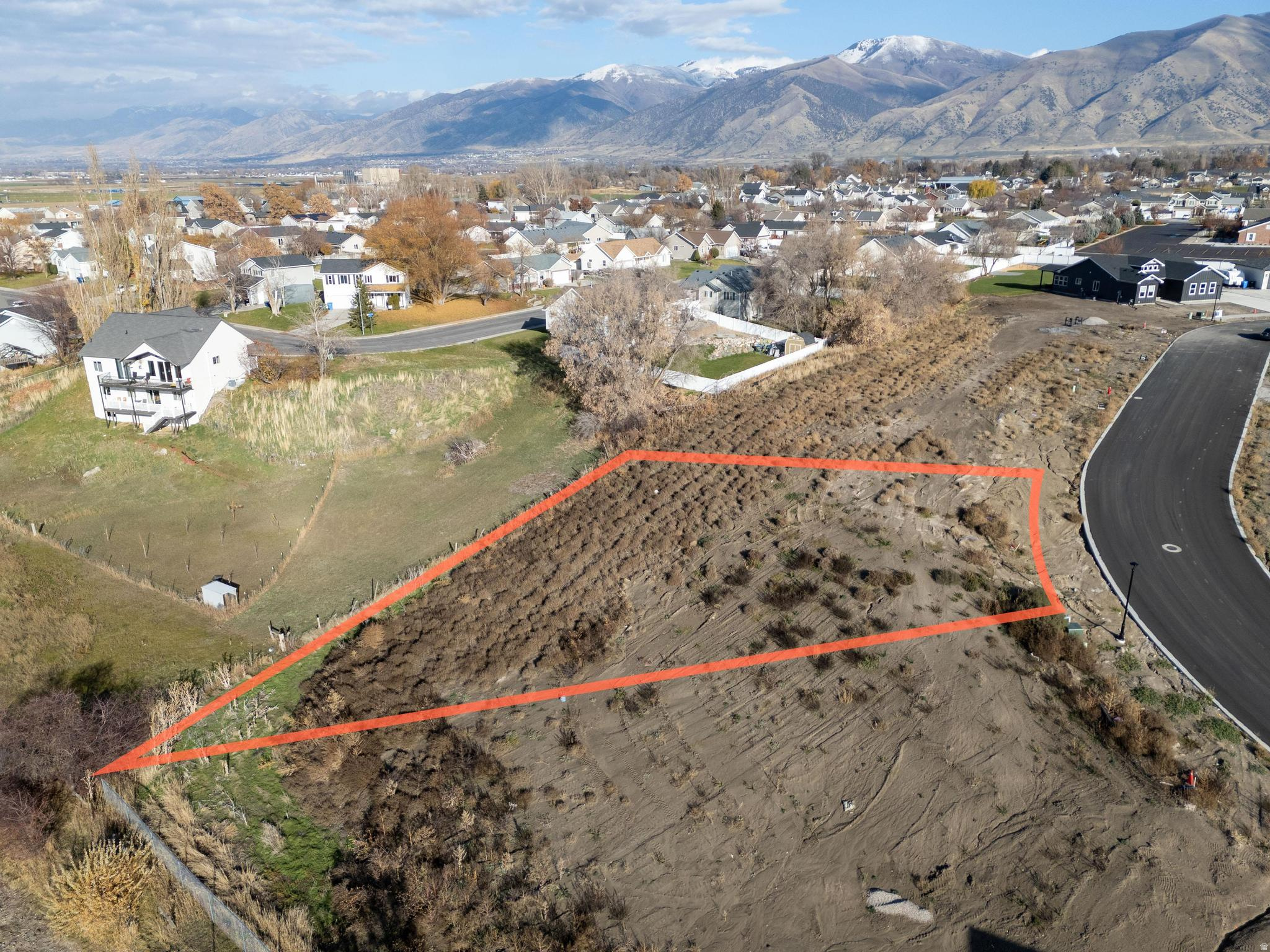 MOUNT STERLING FARMS - Land