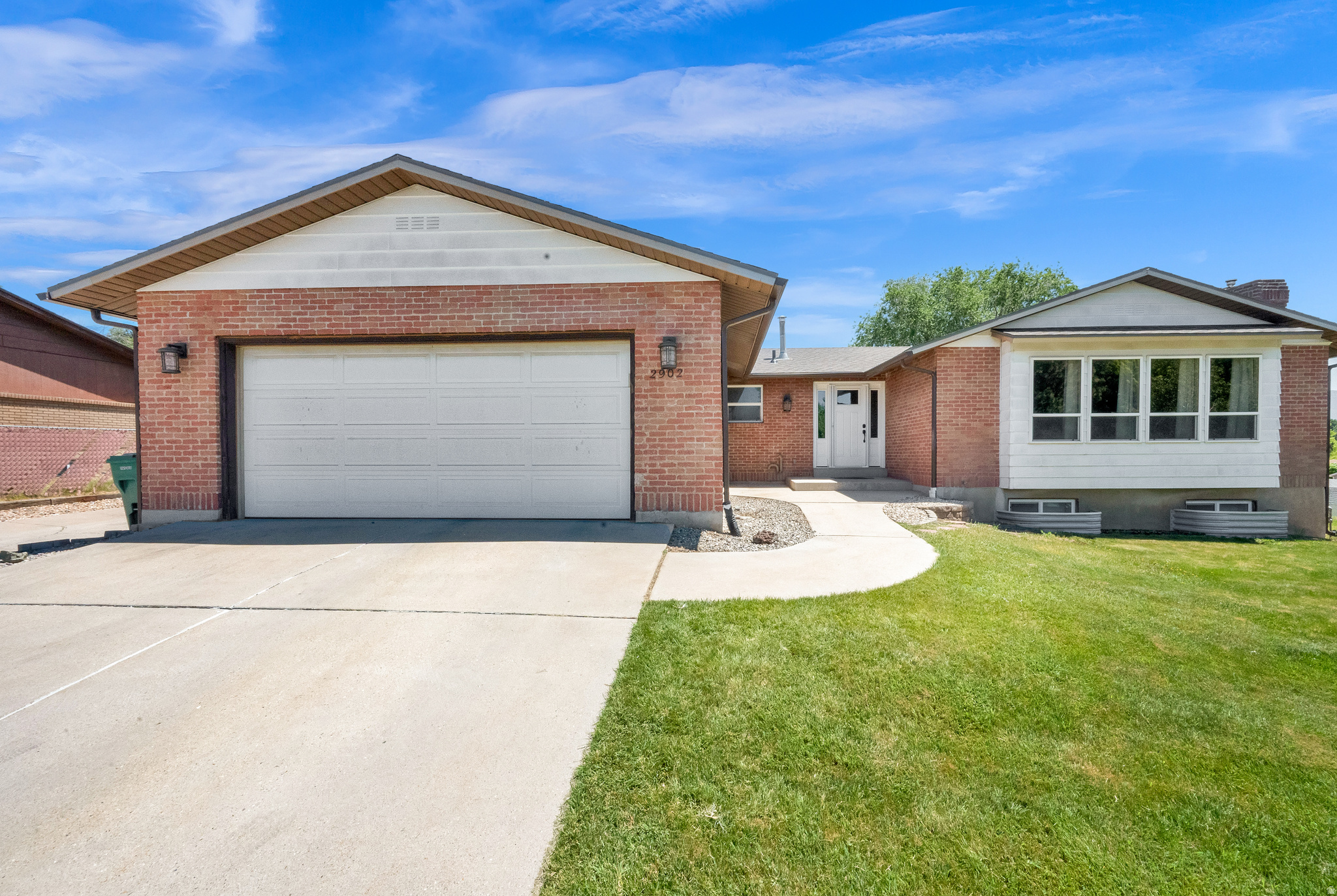 HILLSIDE ESTATES - Residential