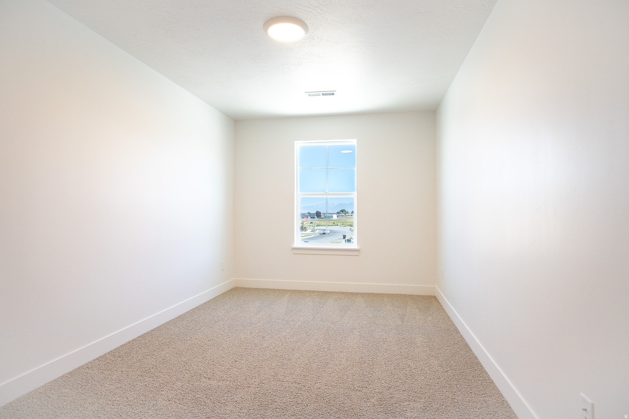 SALEM FIELDS - Residential