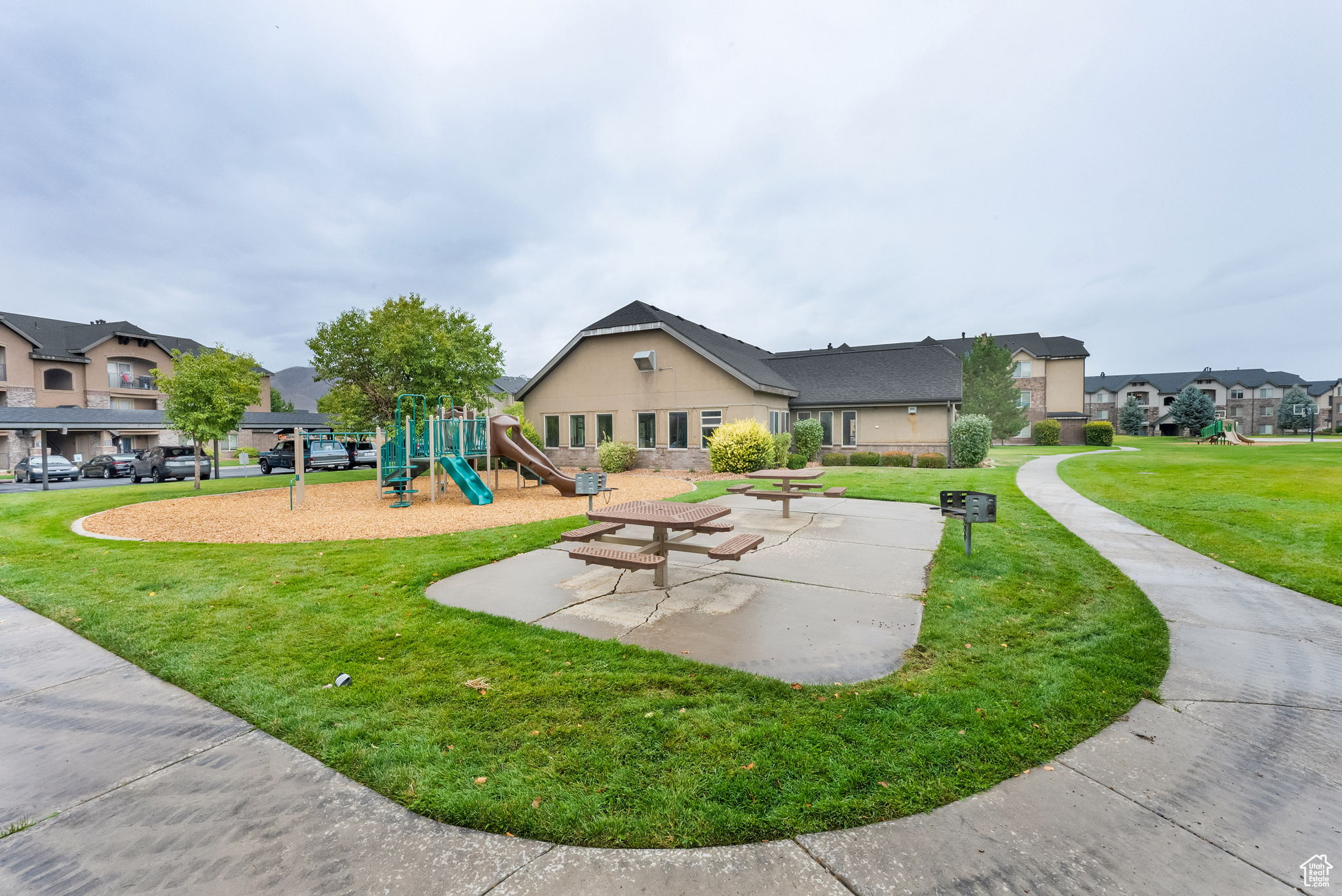 RIDGE - Residential