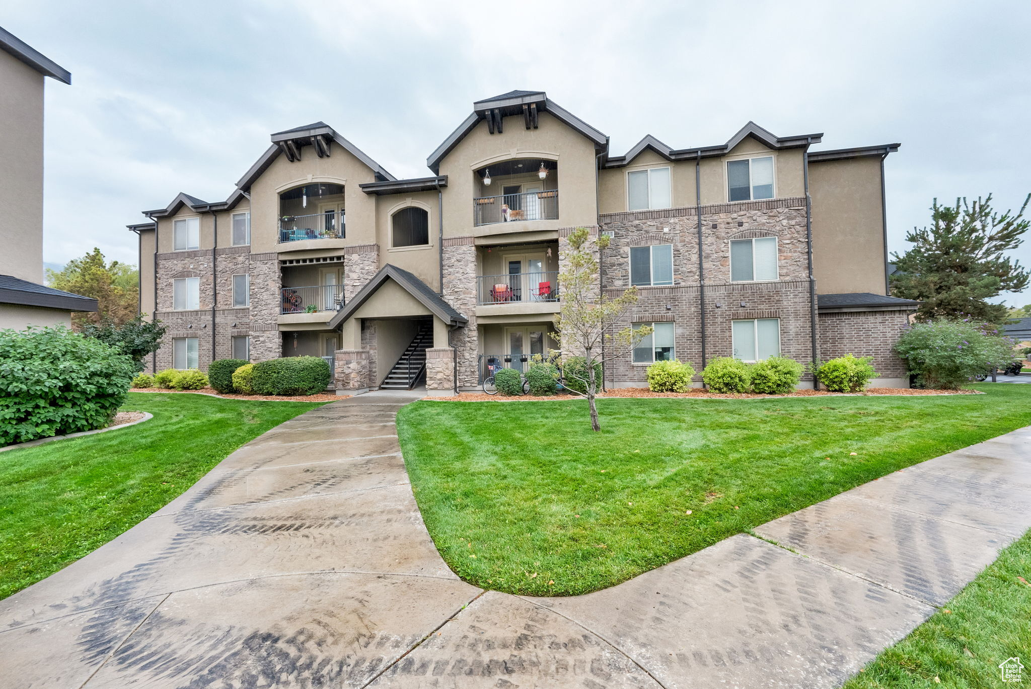 RIDGE - Residential