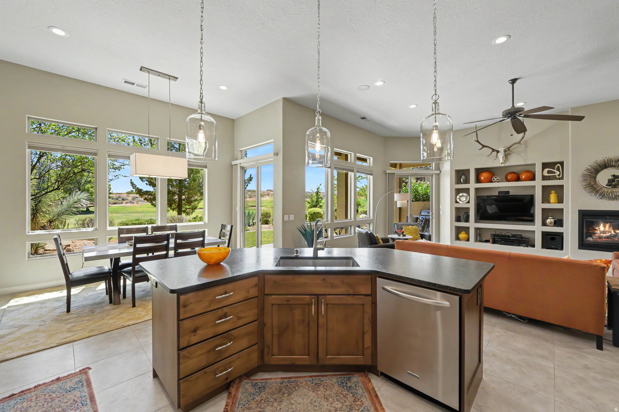 DOLCE VISTA AT SUNBROOK - Residential