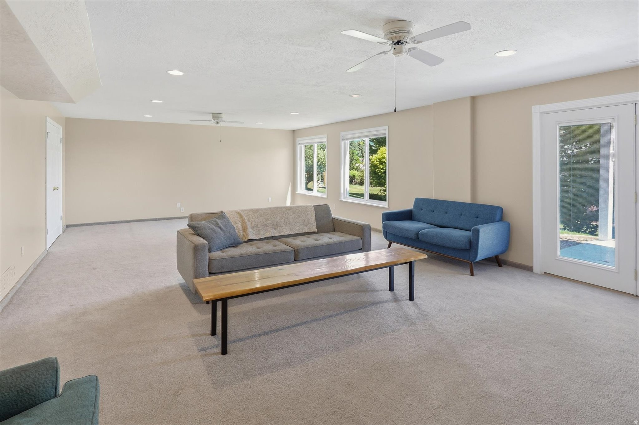 NORTH OAKS COVE - Residential