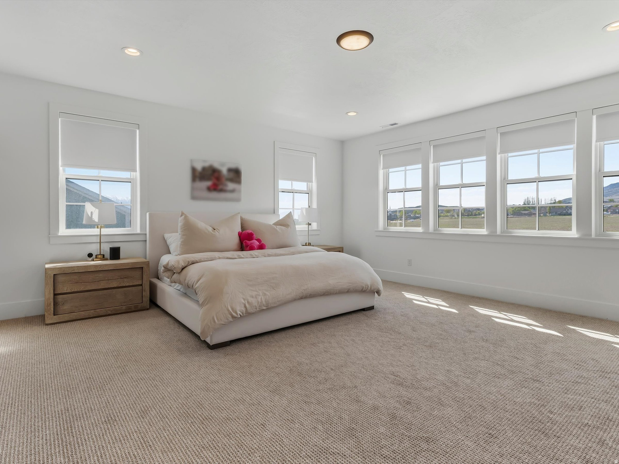 BEACON POINTE - Residential