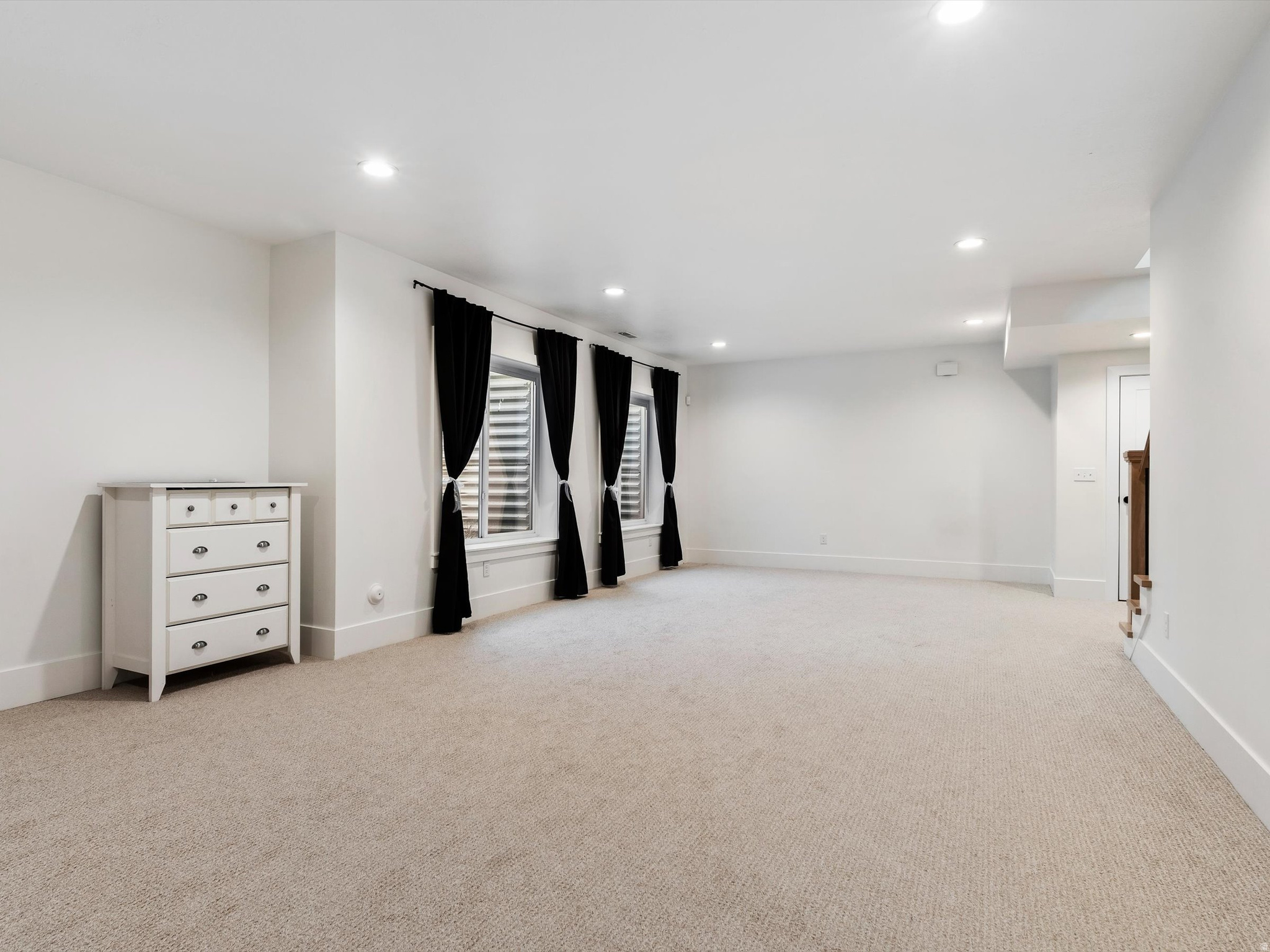 BEACON POINTE - Residential