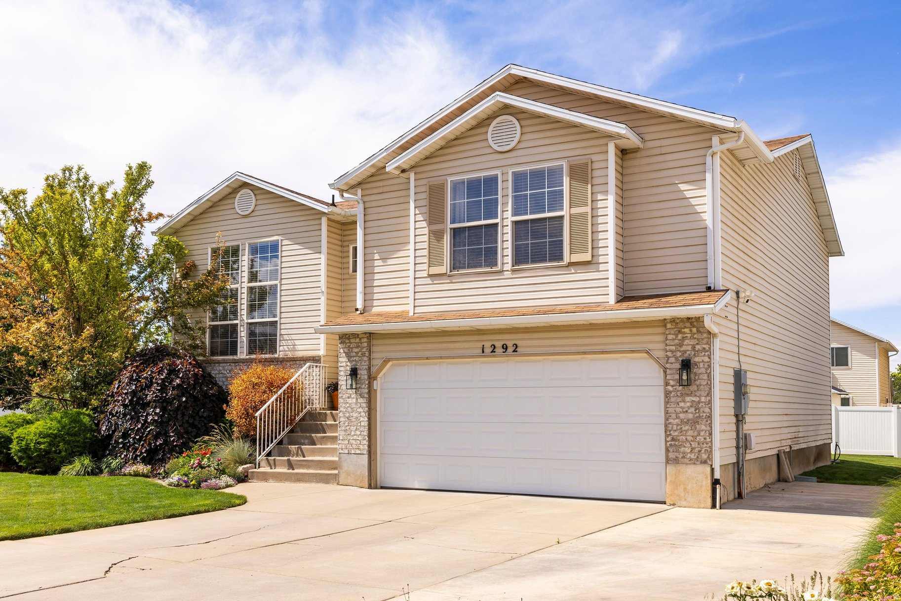 MEADOW CROSSING - Residential