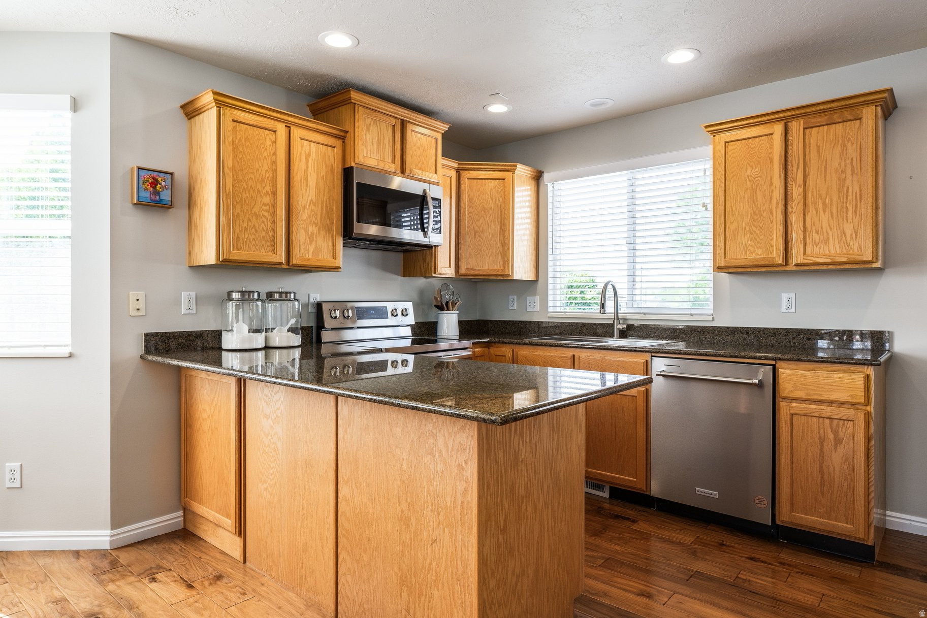 MEADOW CROSSING - Residential