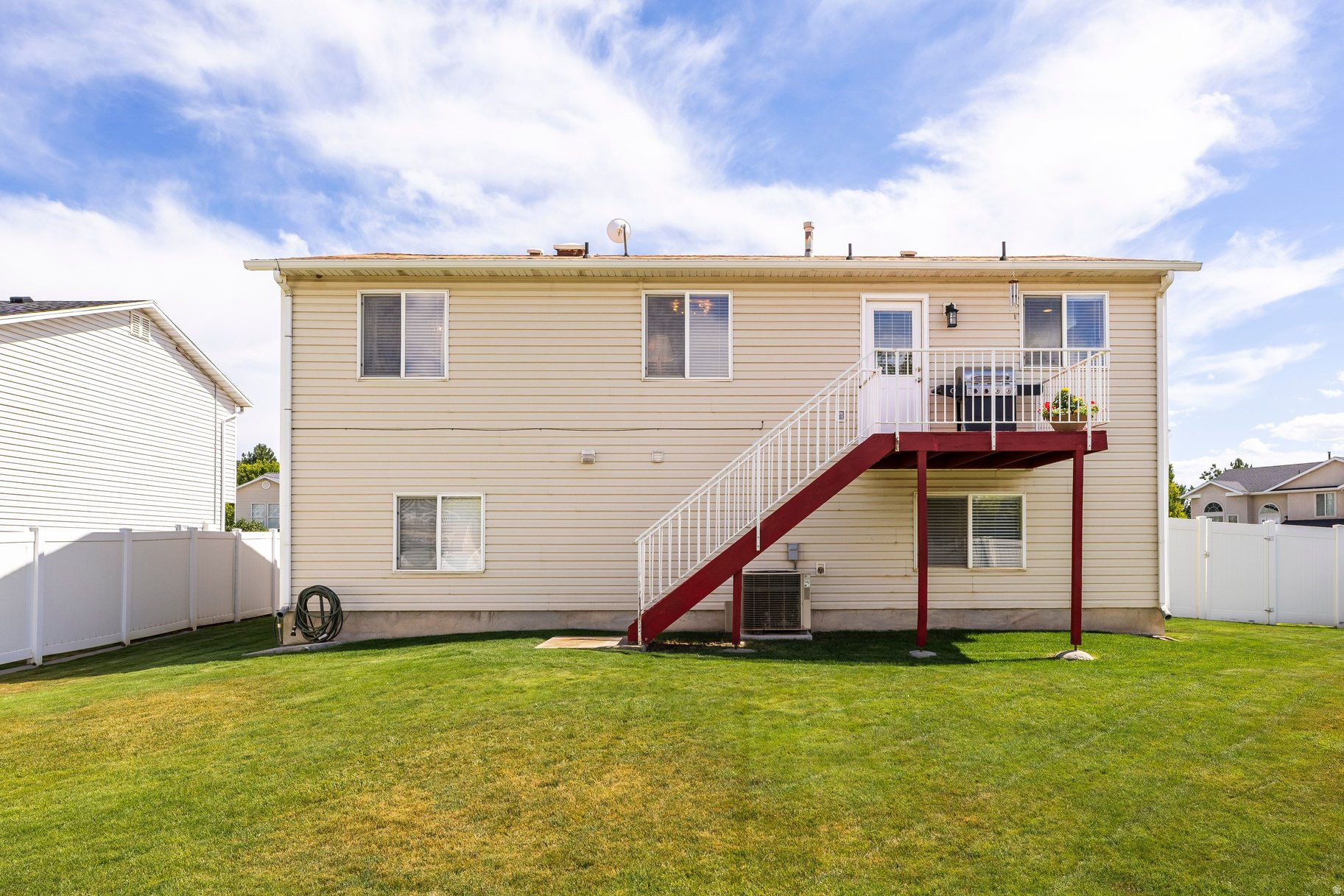 MEADOW CROSSING - Residential