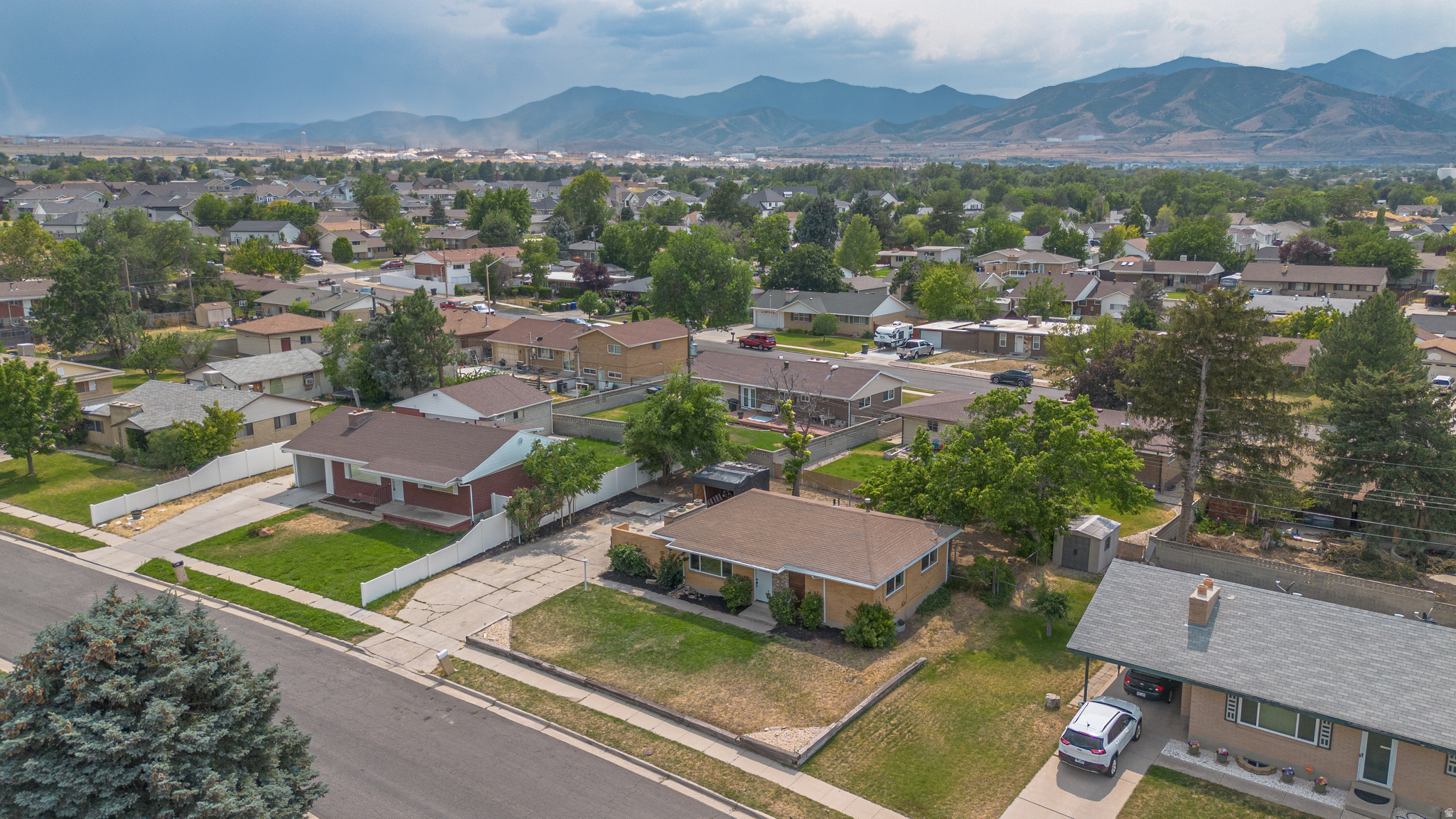 HIGHLAND MEADOWS - Residential