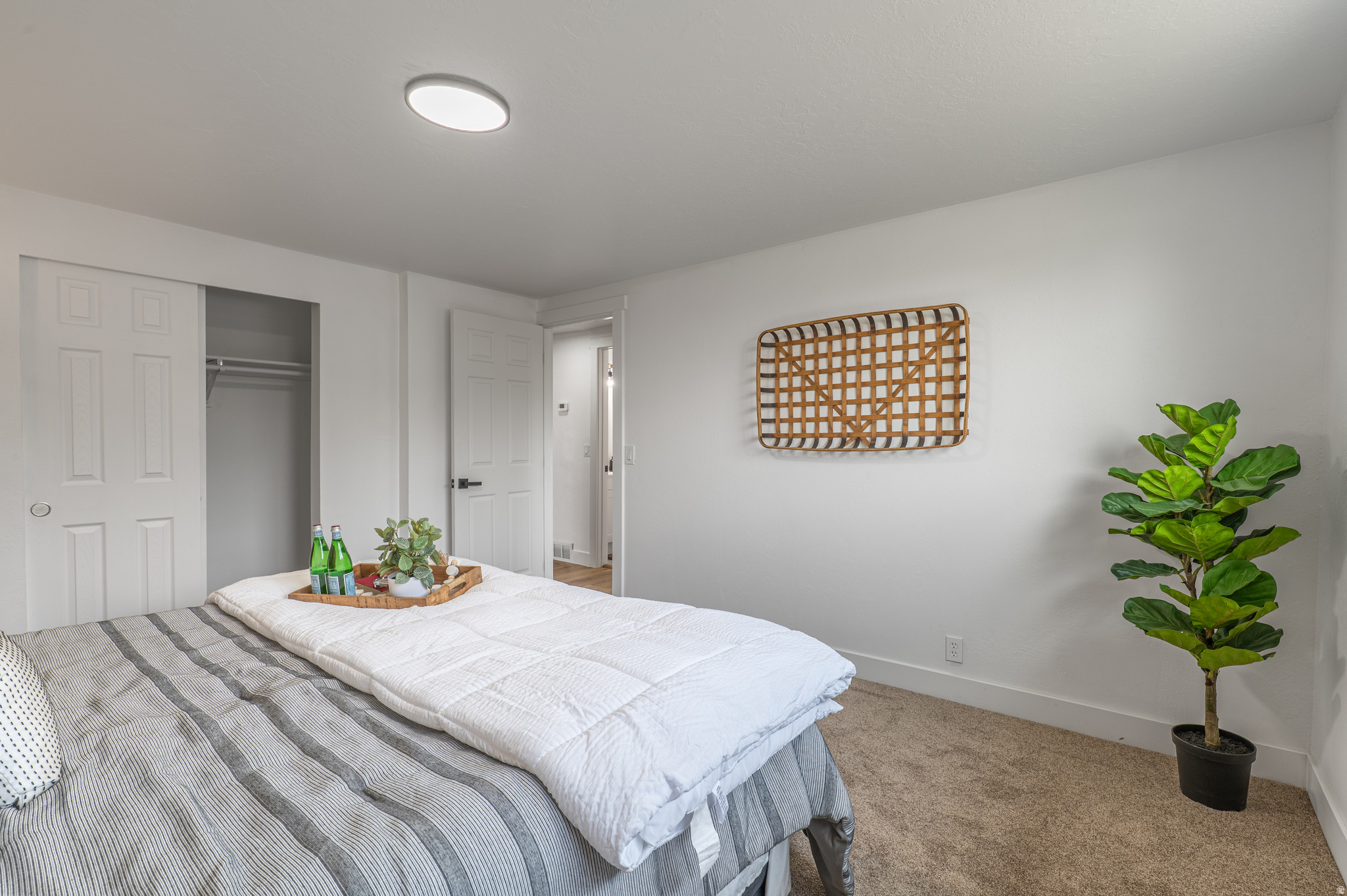 HIGHLAND MEADOWS - Residential