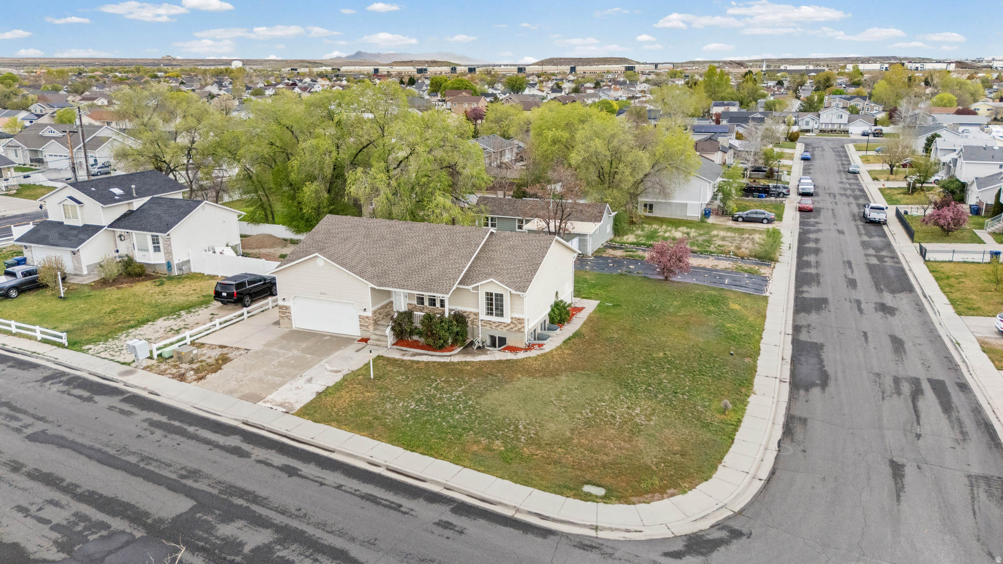 SETTLERS POINT - Residential