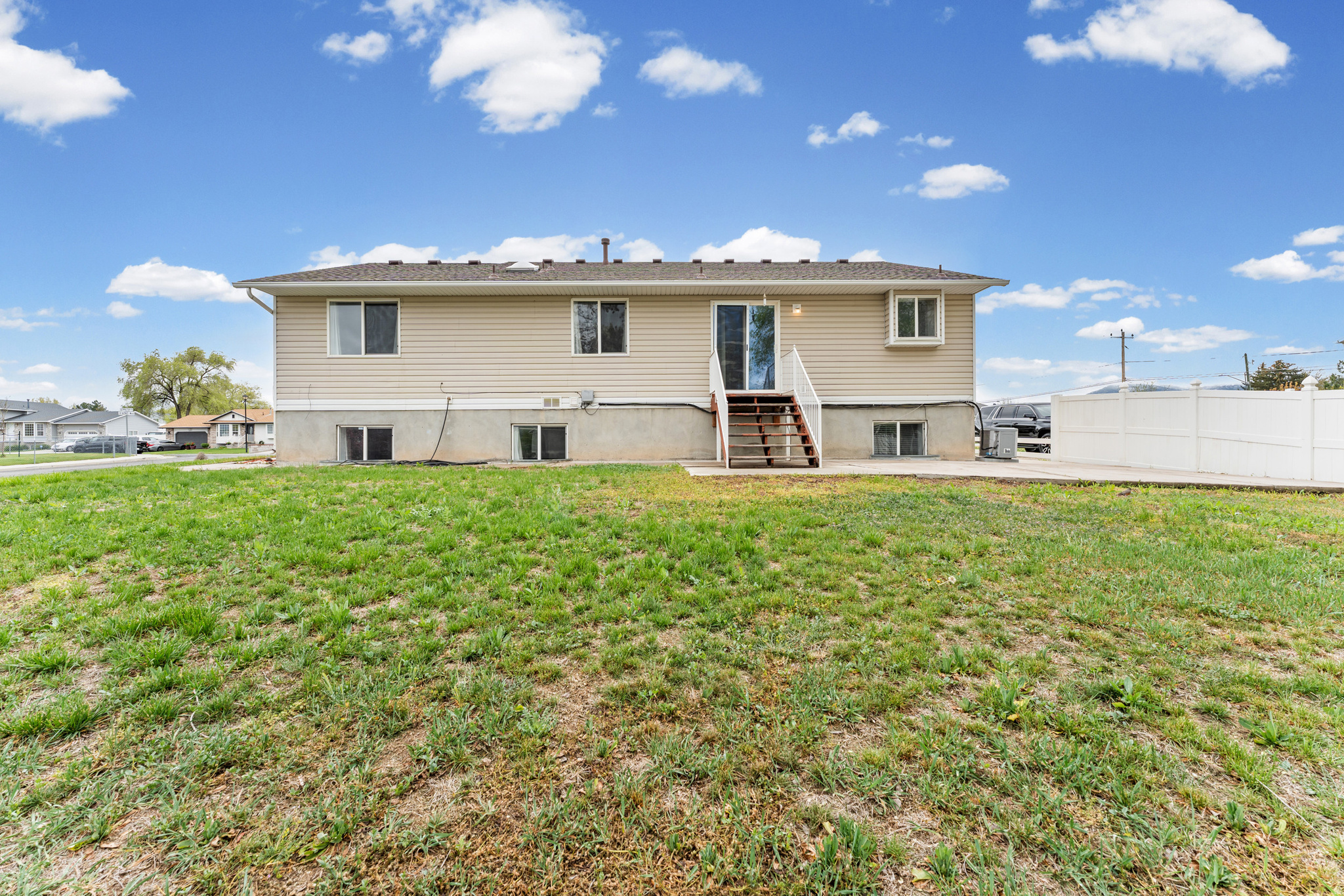 SETTLERS POINT - Residential