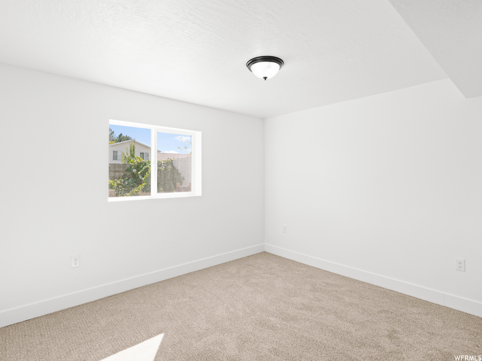 MANORLY COURT - Residential