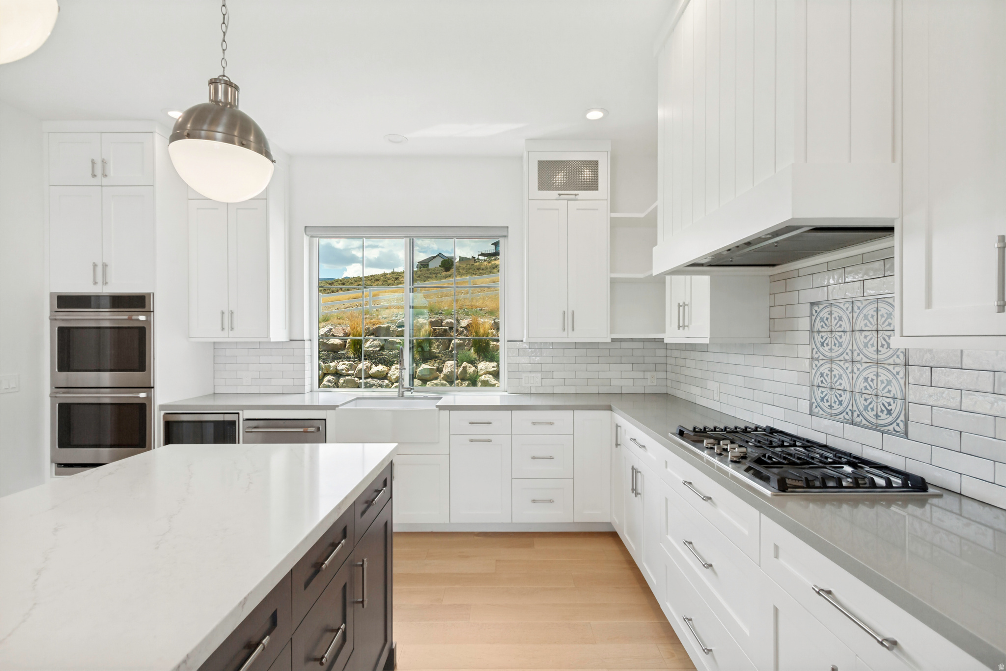 THE RIDGES @ ROSE CANYON - Residential