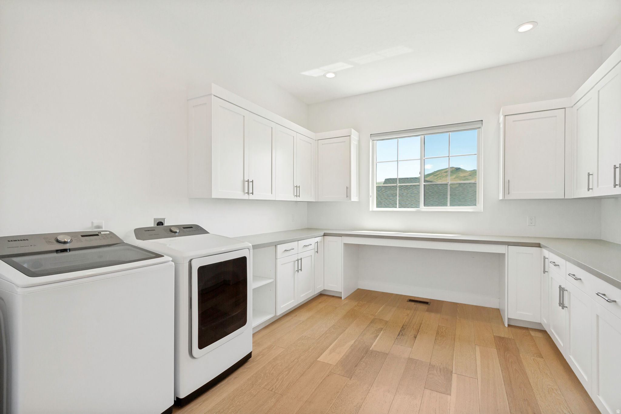 THE RIDGES @ ROSE CANYON - Residential