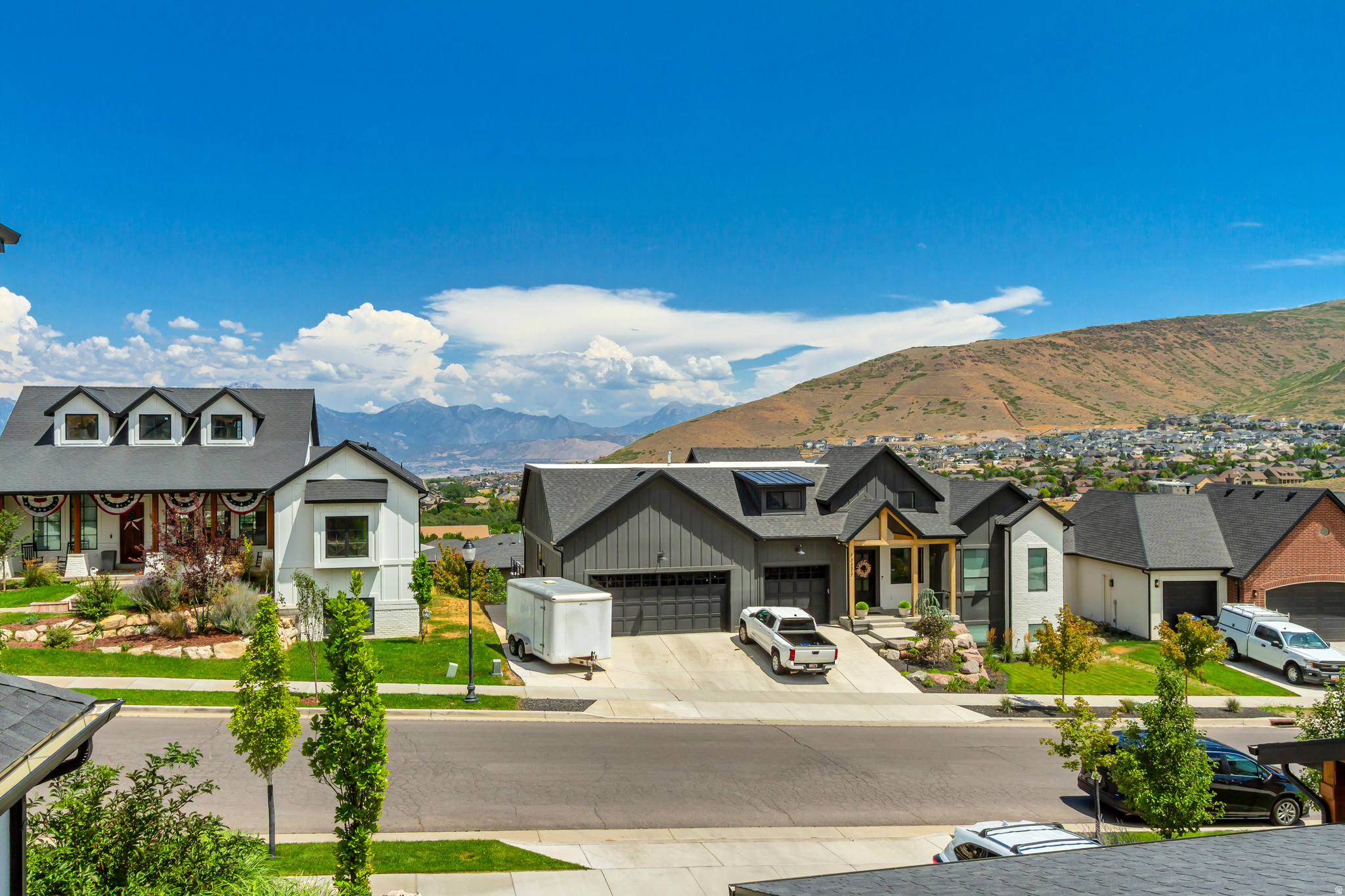 THE RIDGES @ ROSE CANYON - Residential