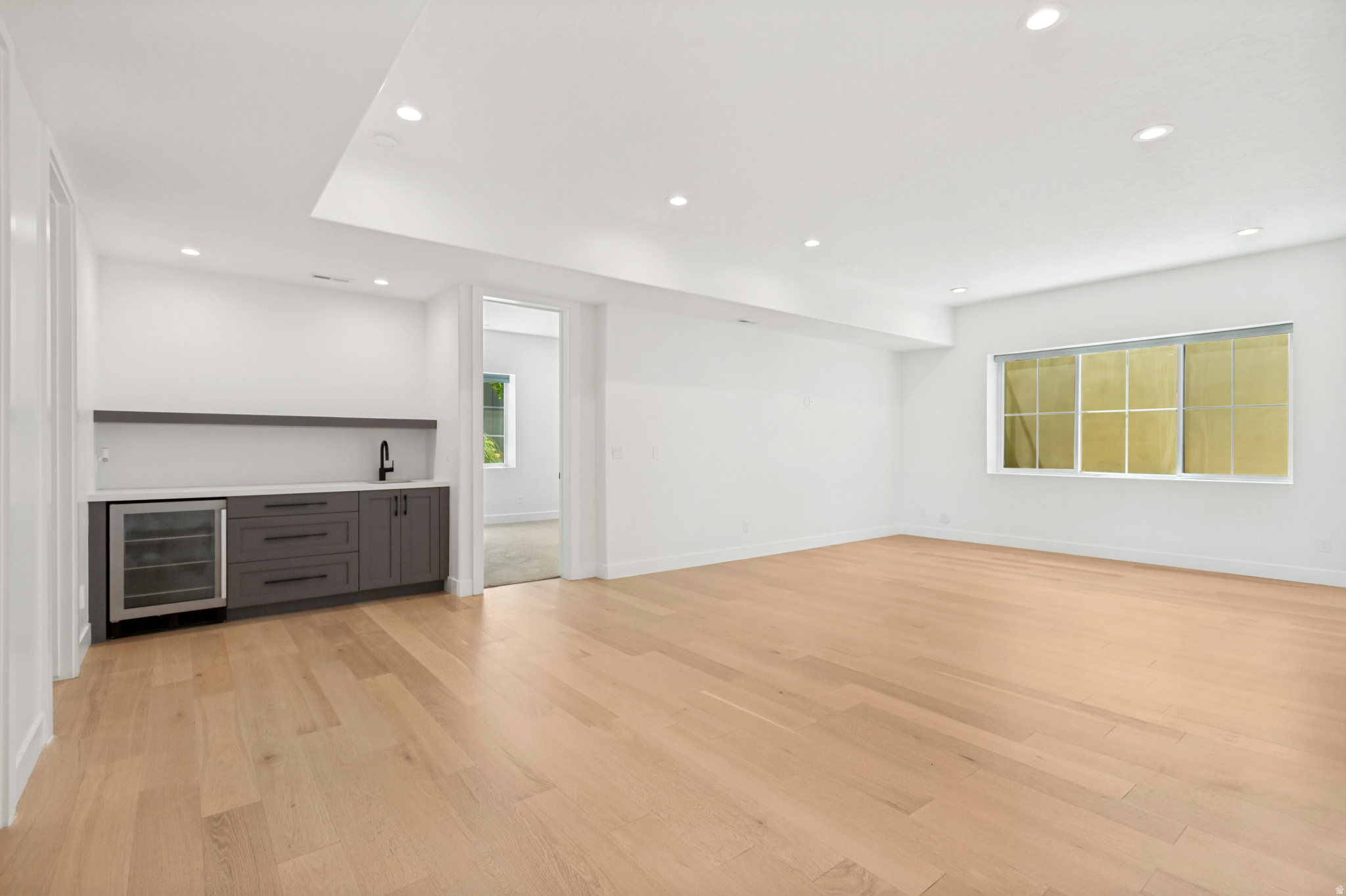 THE RIDGES @ ROSE CANYON - Residential