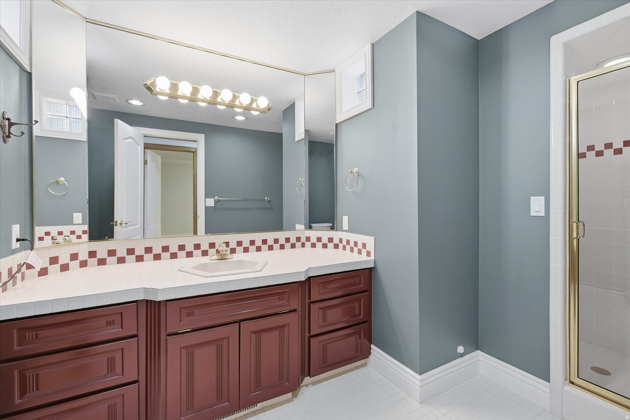 CANTERBURY ESTATES - Residential