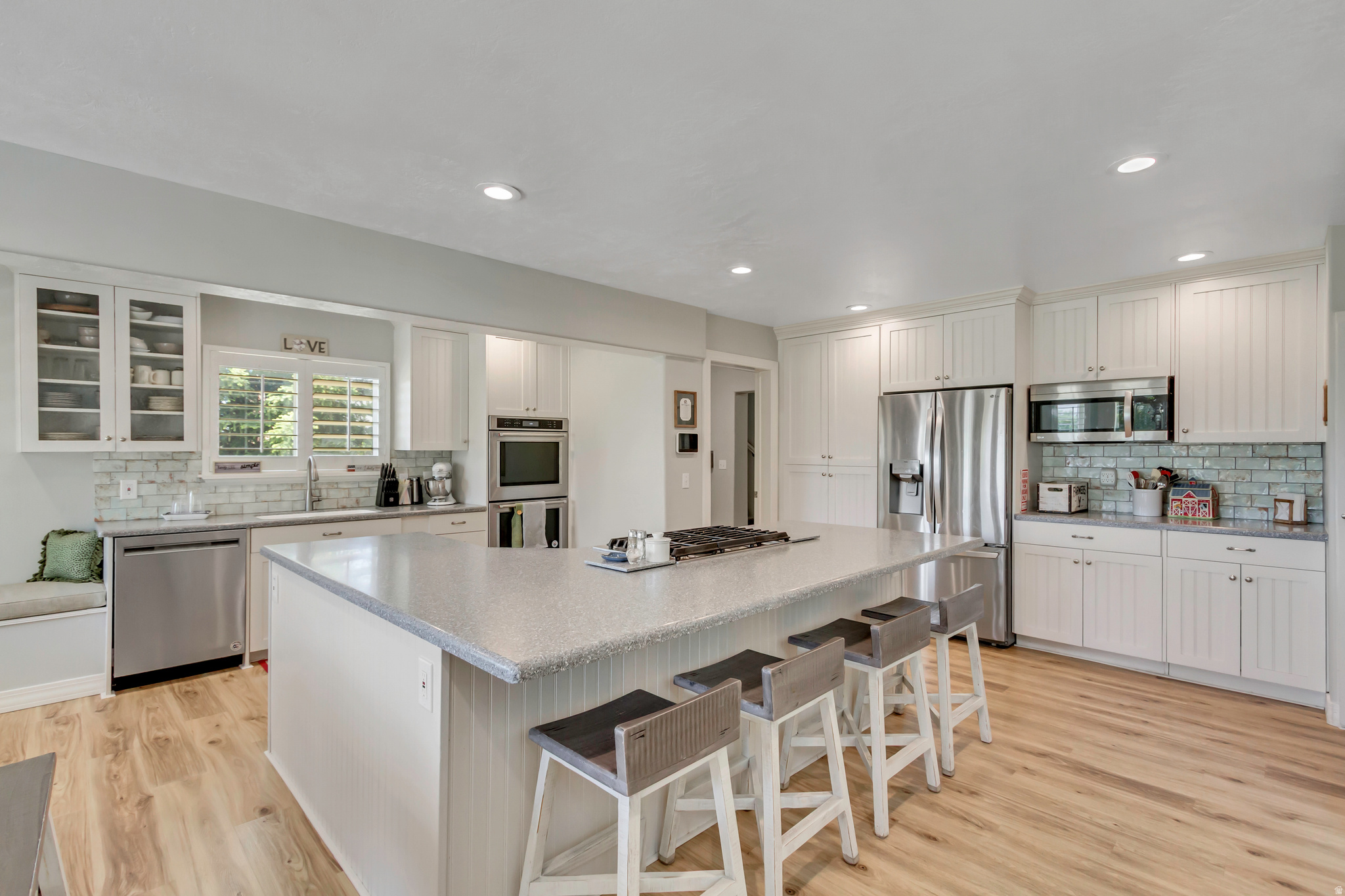 FAIRWAY ACRE ESTATES - Residential