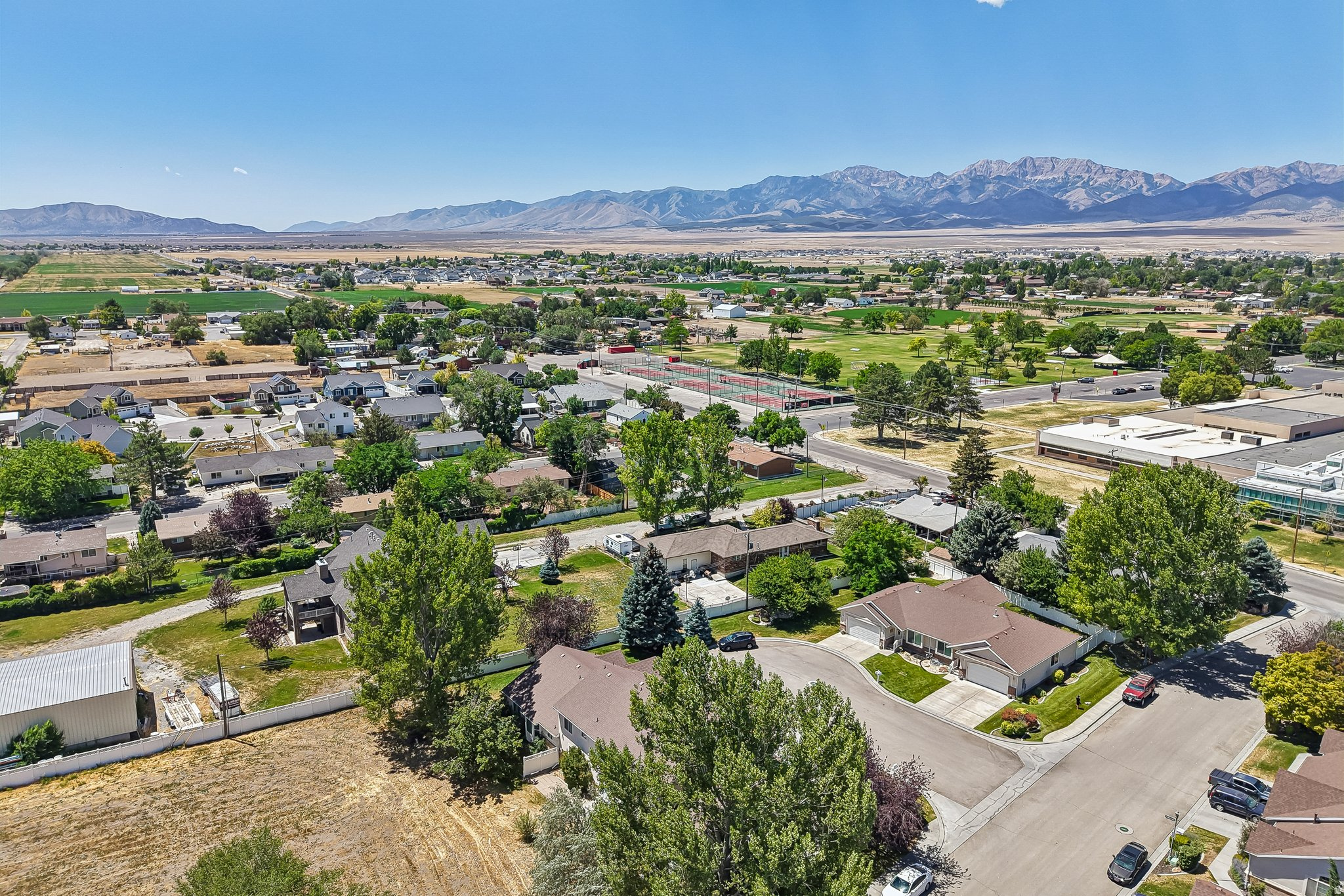 COUNTRY HAVEN - Residential