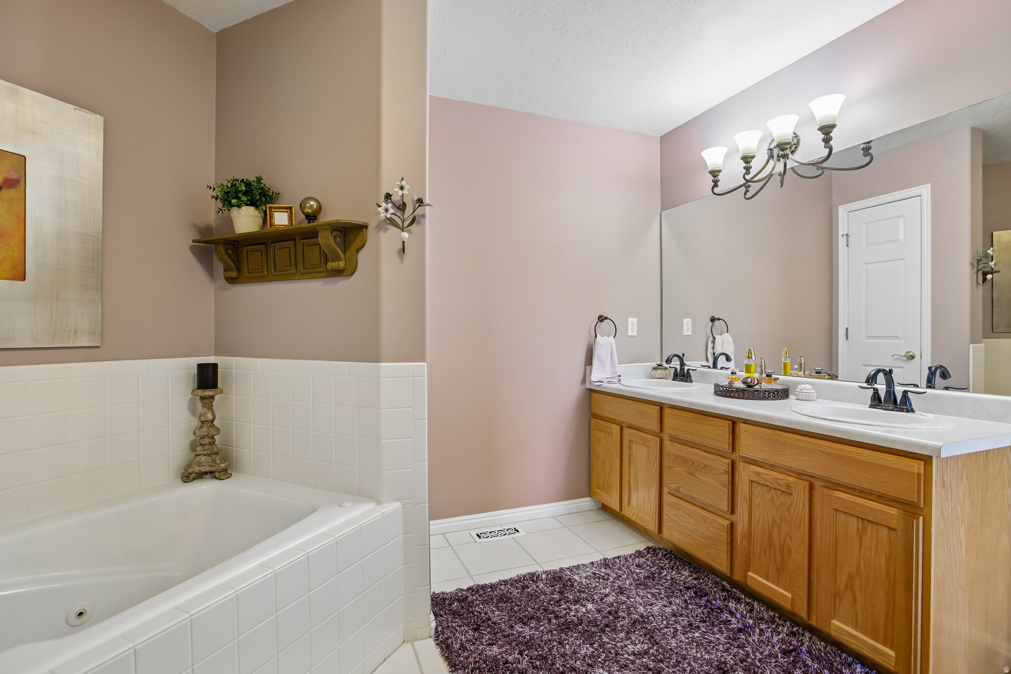 COUNTRY HAVEN - Residential