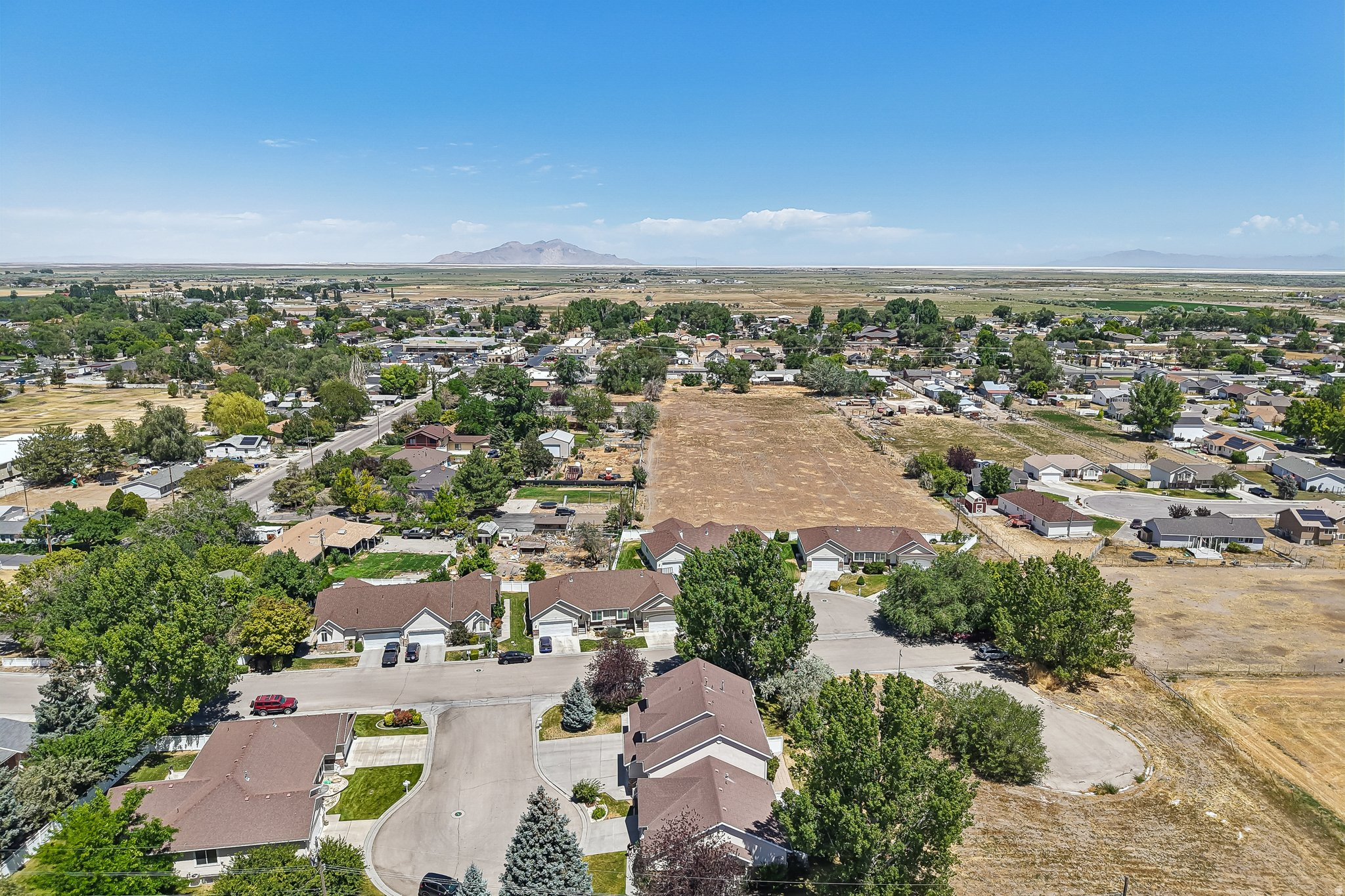 COUNTRY HAVEN - Residential