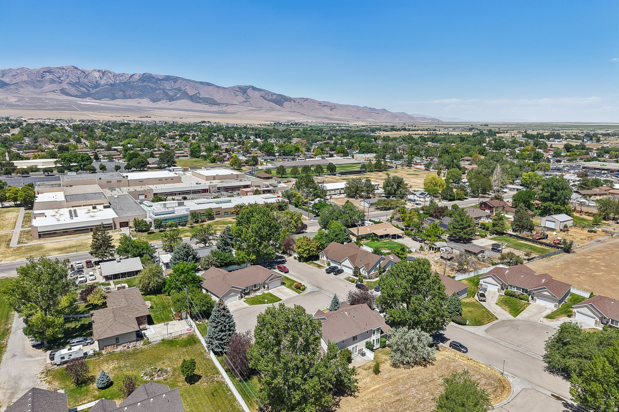 COUNTRY HAVEN - Residential