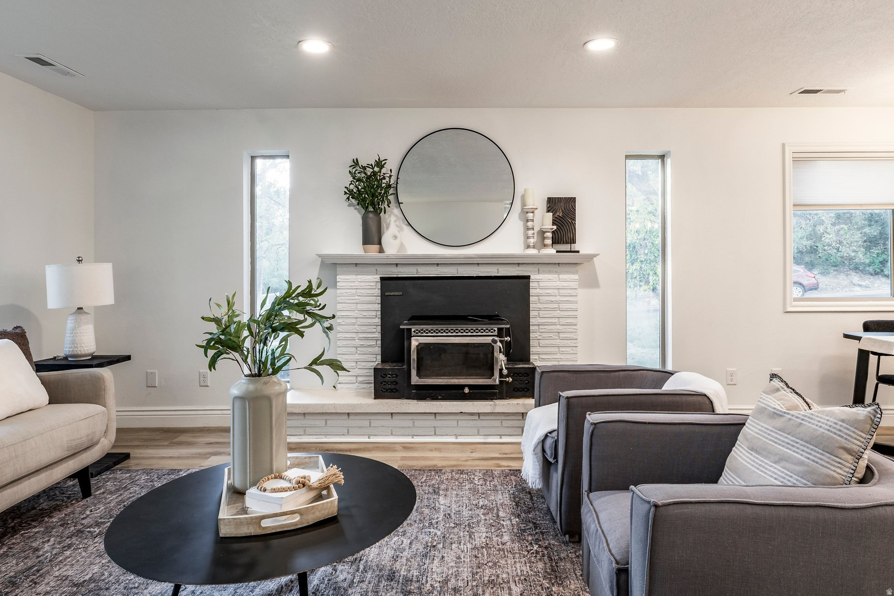 WHISPERING OAKS SUB - Residential