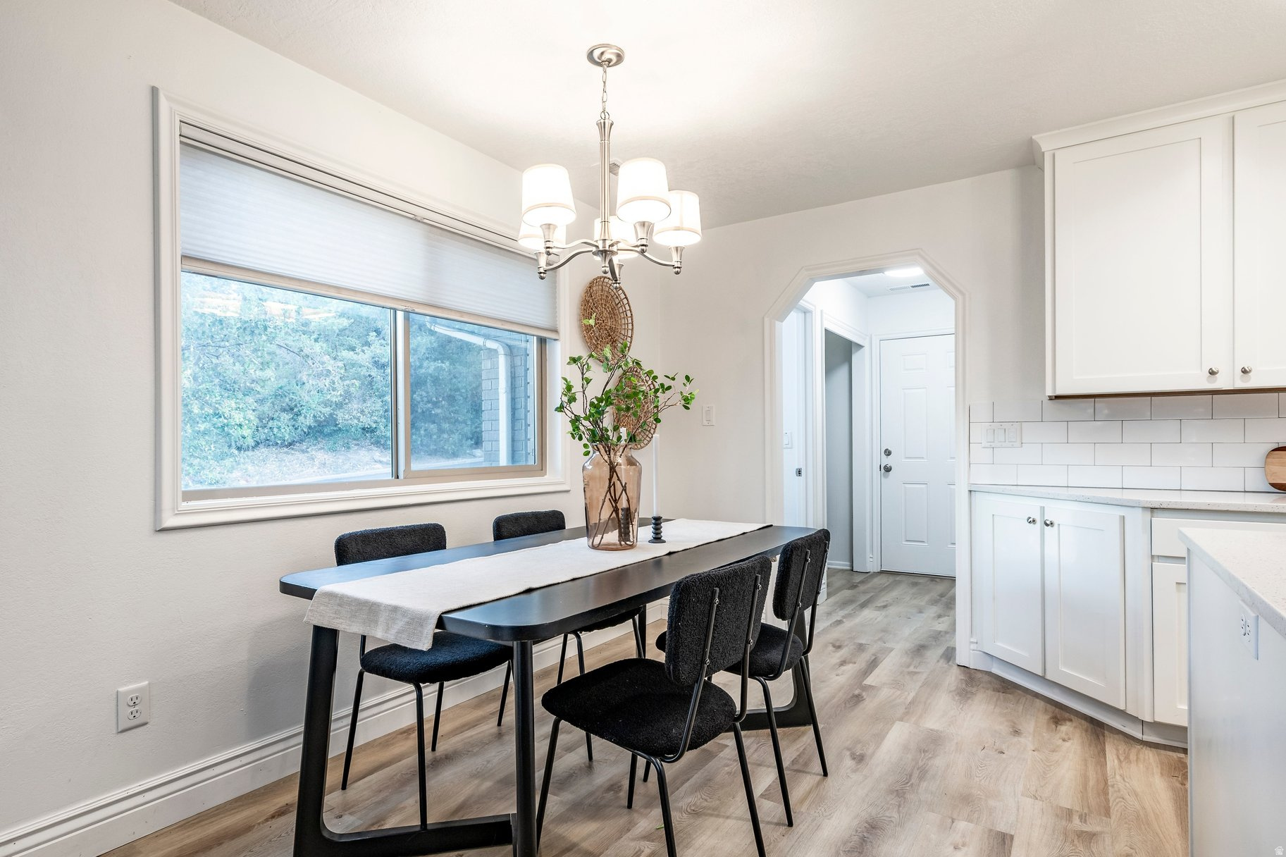 WHISPERING OAKS SUB - Residential