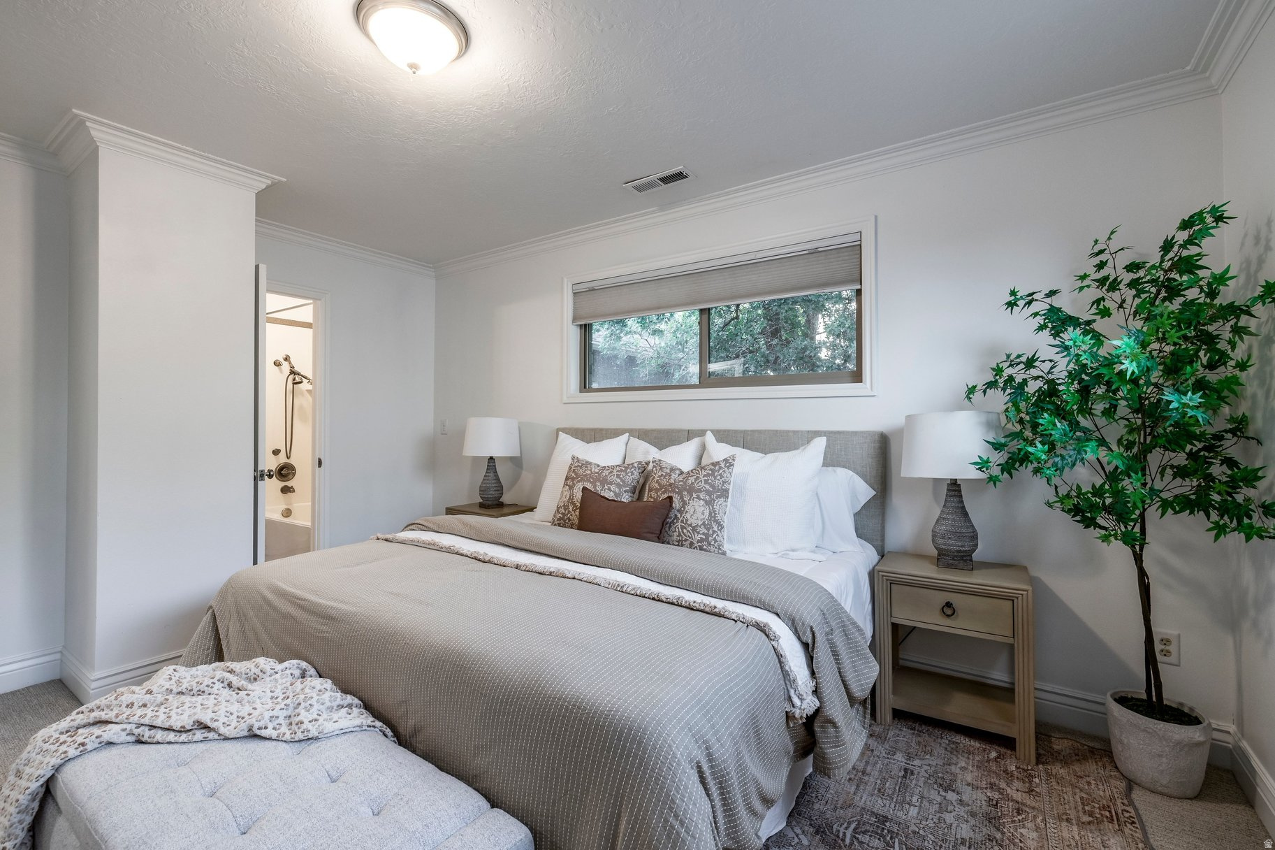WHISPERING OAKS SUB - Residential