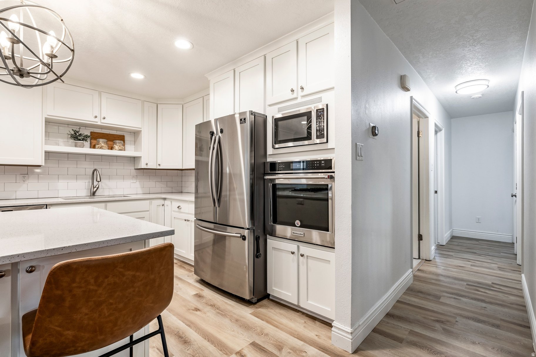 WHISPERING OAKS SUB - Residential