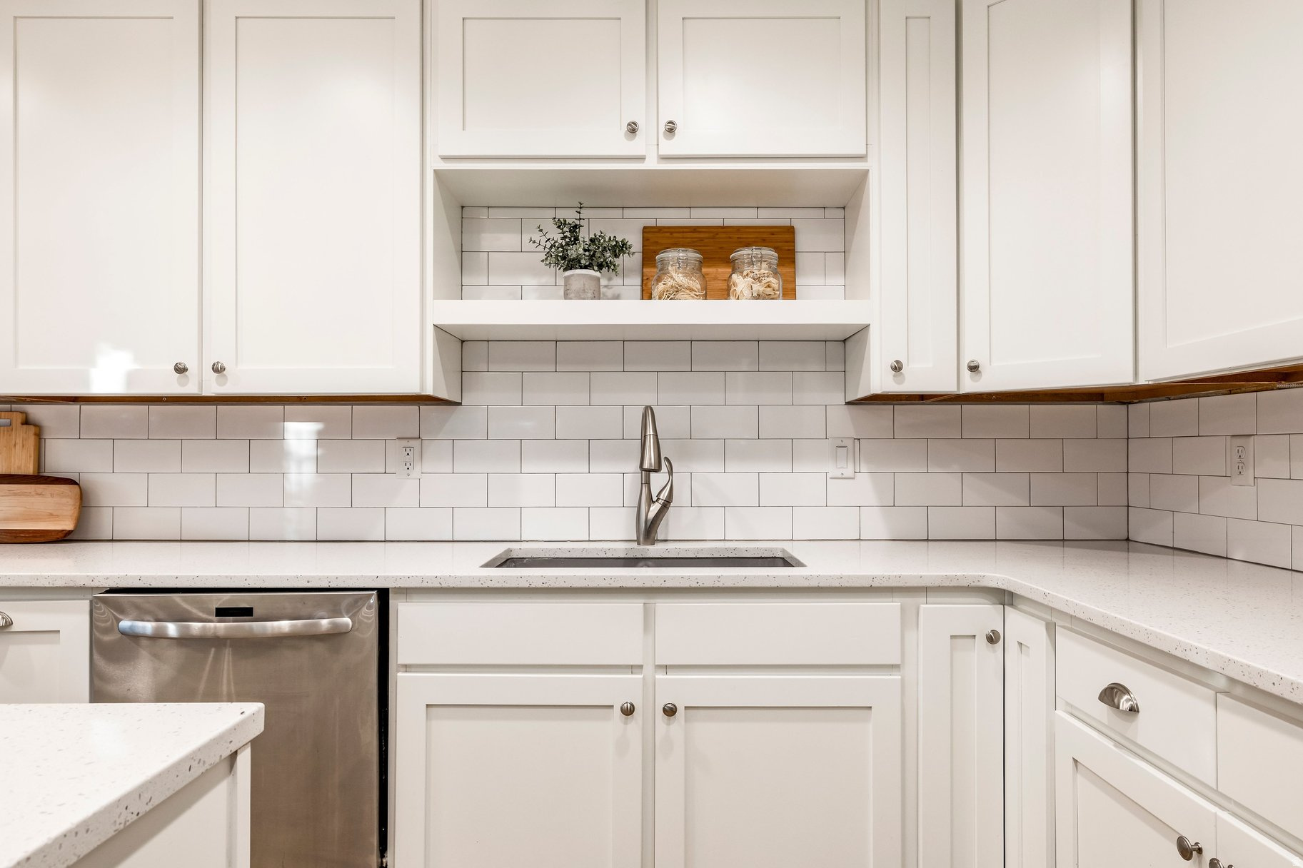 WHISPERING OAKS SUB - Residential
