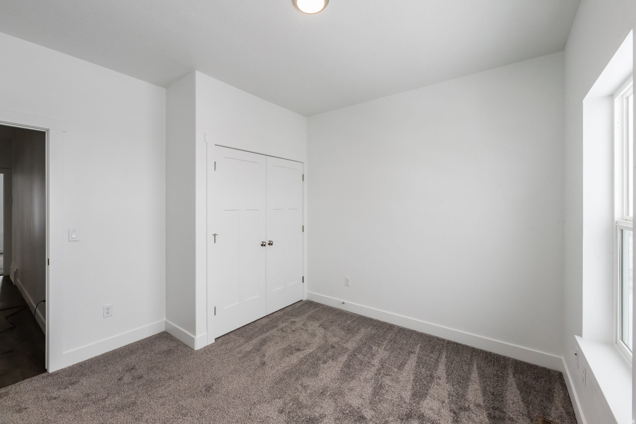 SMILING H - Residential