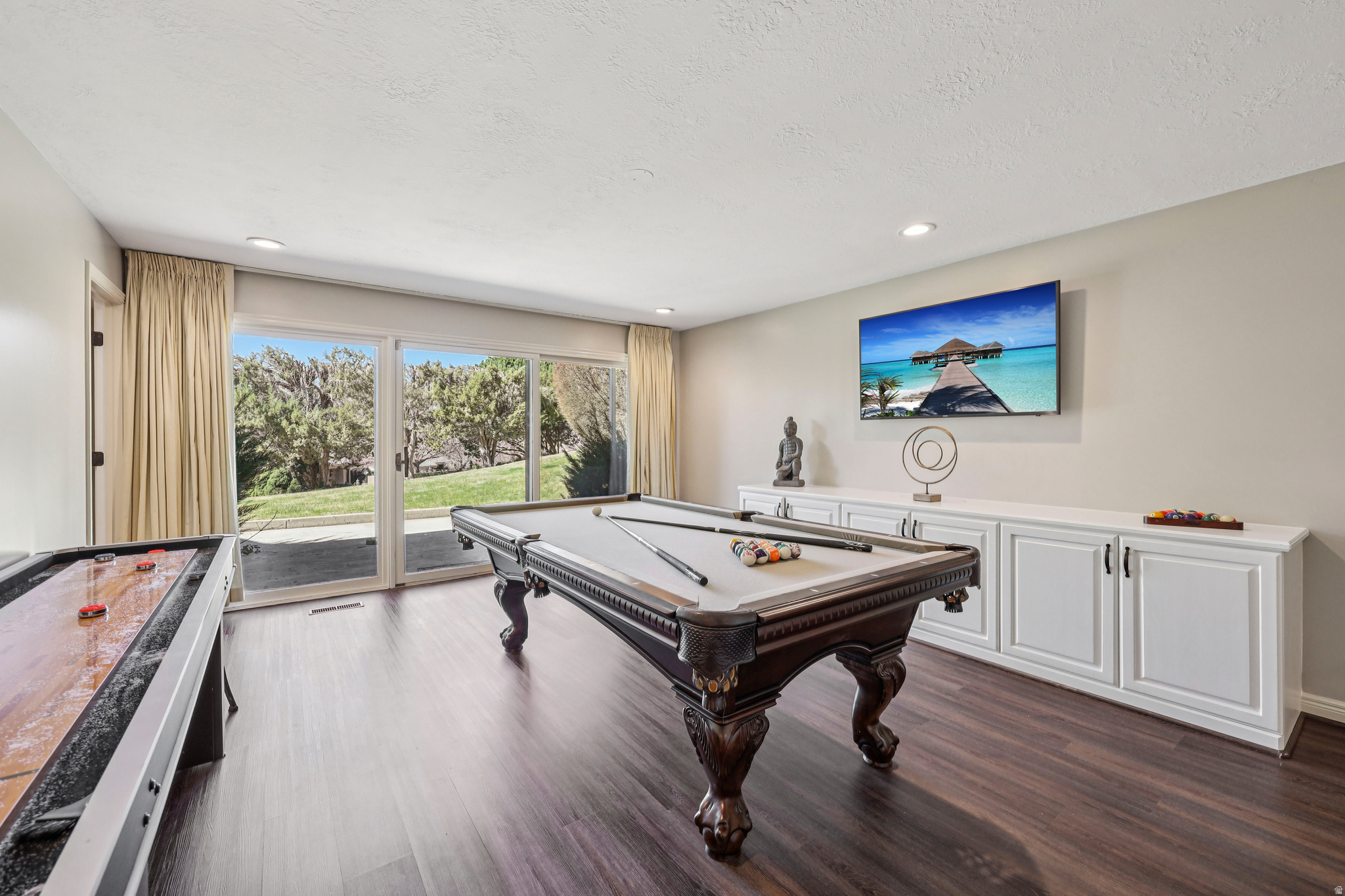 NORTHPOINT - Residential