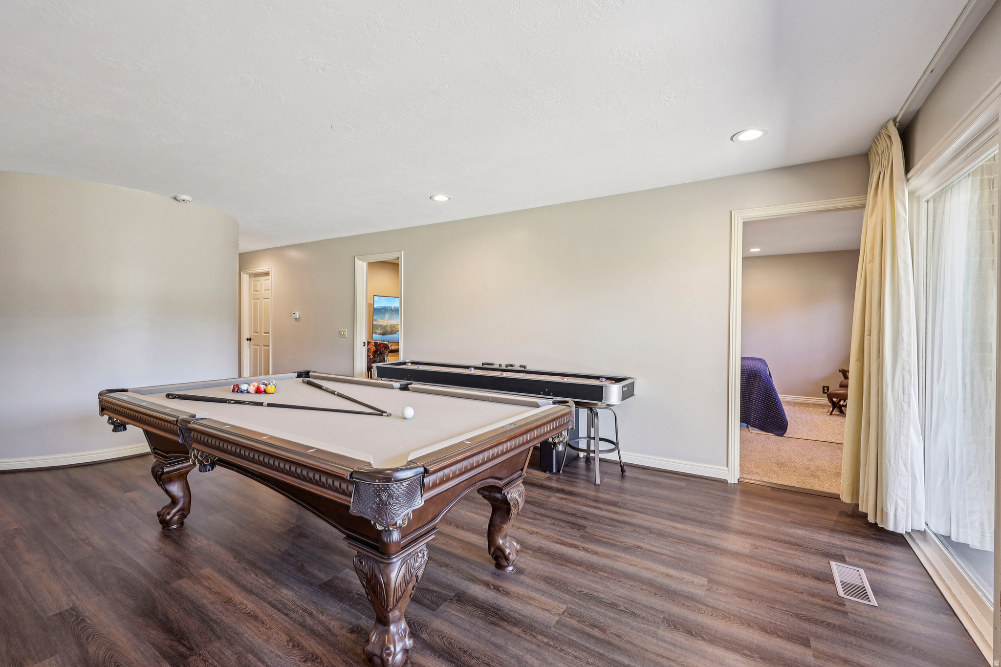NORTHPOINT - Residential