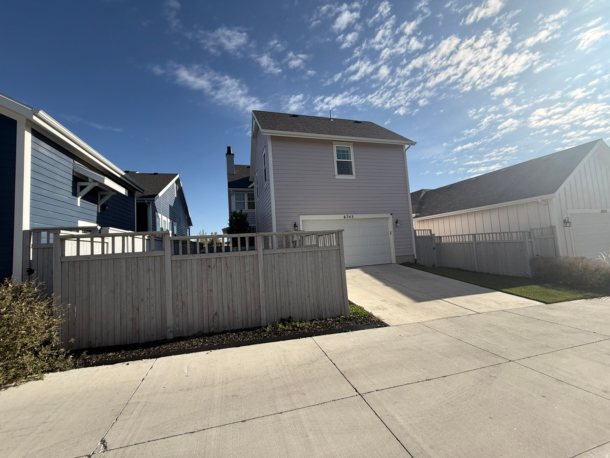 DAYBREAK - Residential