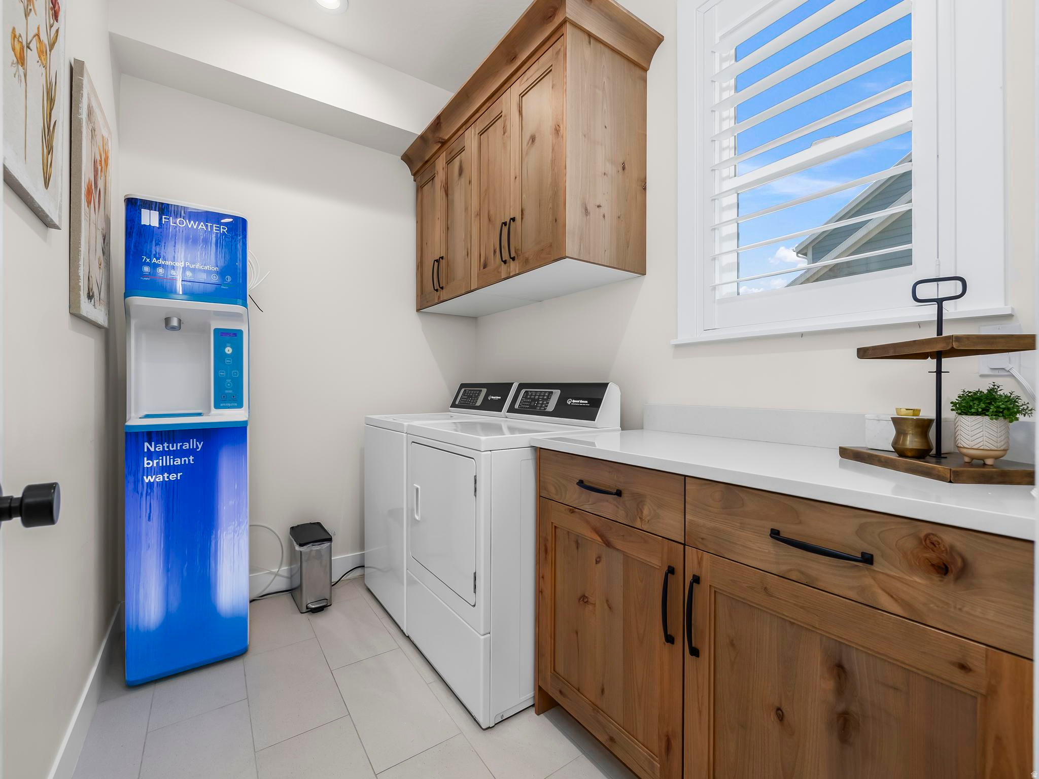 BEACON POINTE - Residential