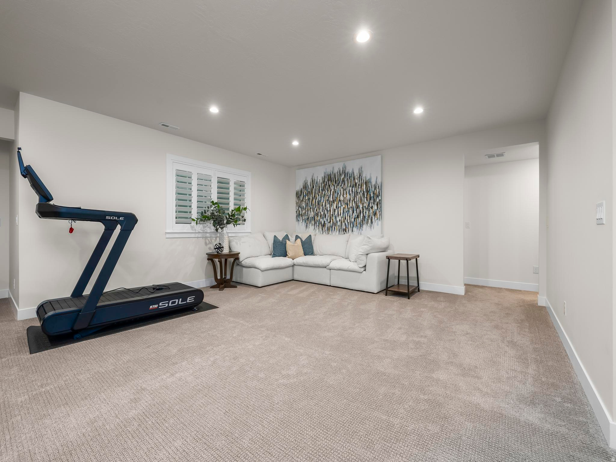 BEACON POINTE - Residential