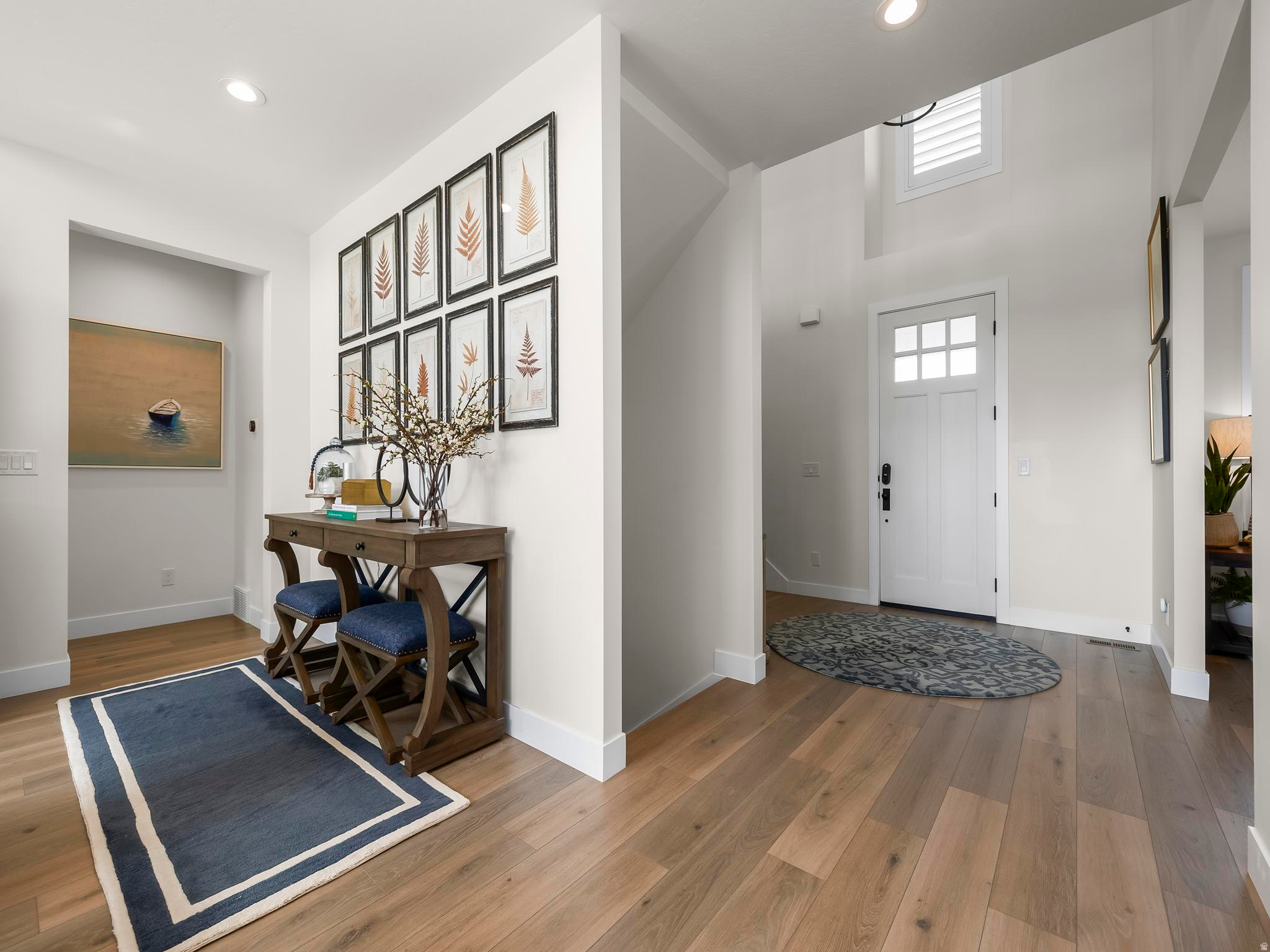 BEACON POINTE - Residential