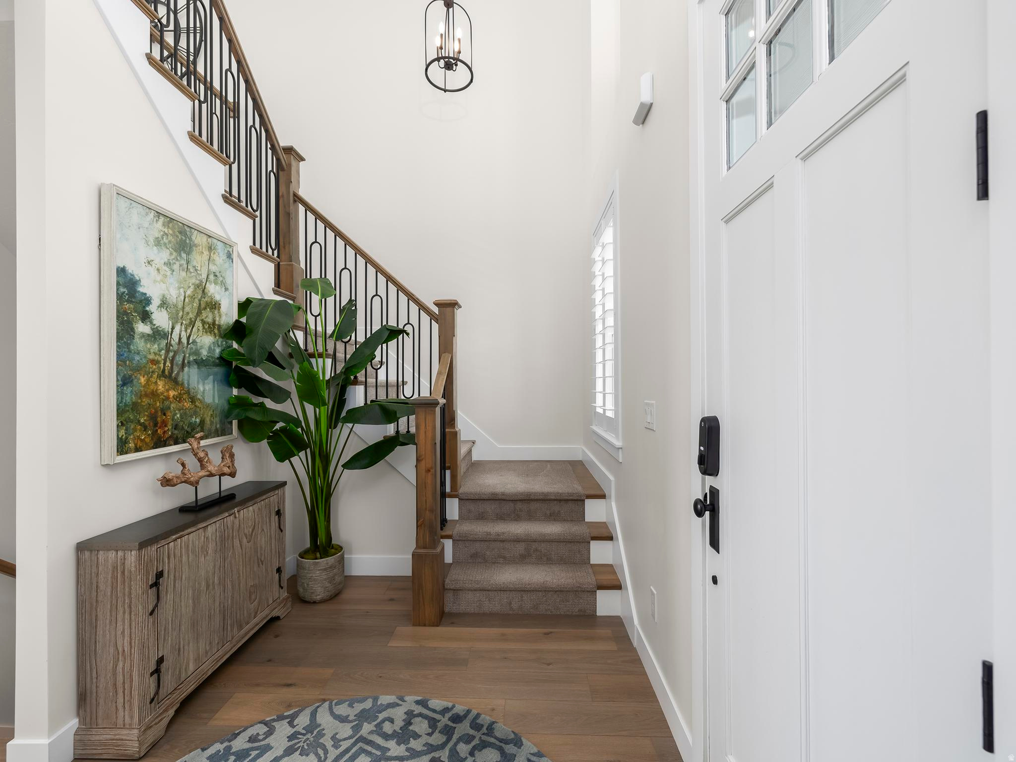 BEACON POINTE - Residential