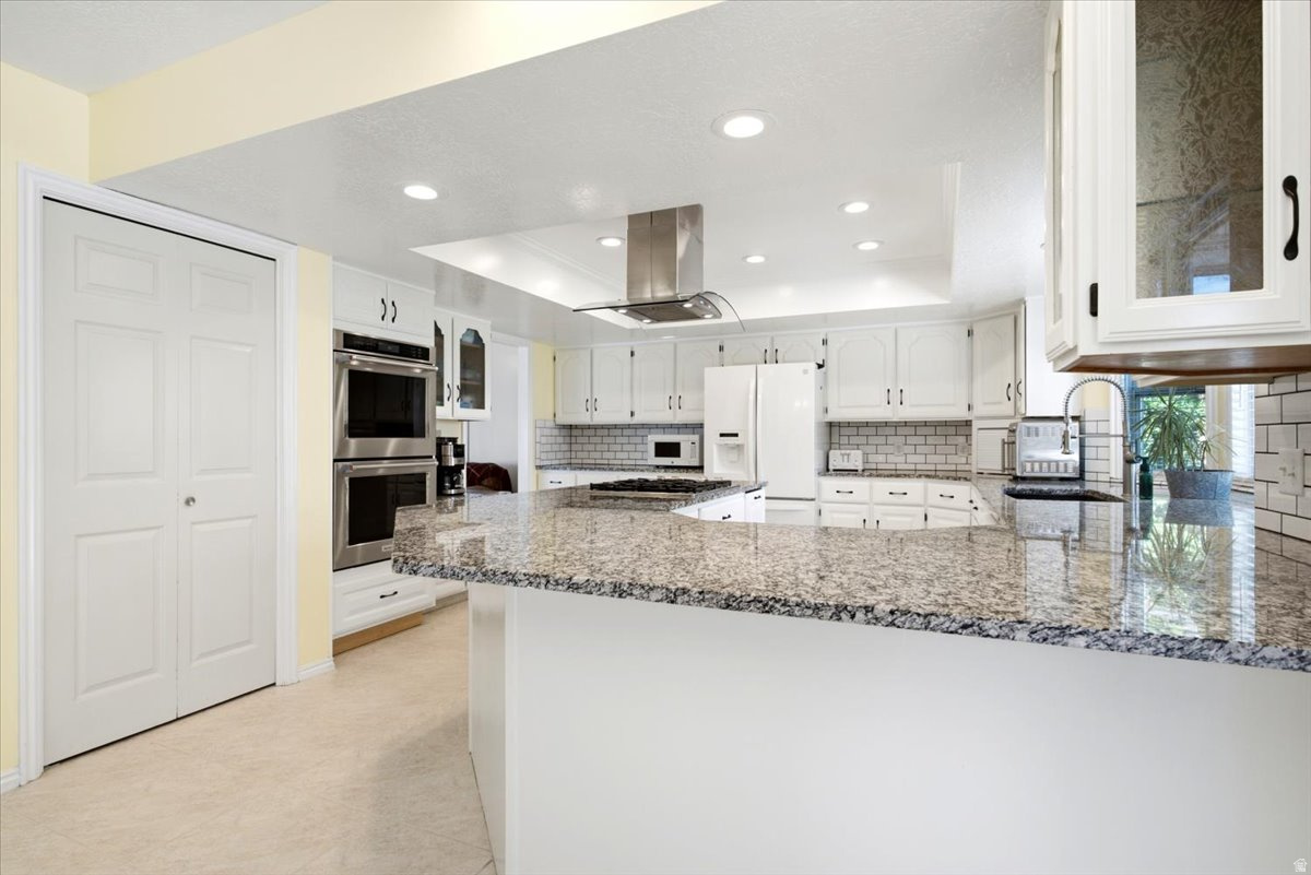RIDGEVIEW - Residential
