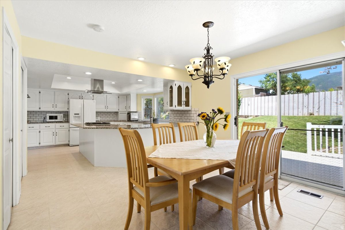 RIDGEVIEW - Residential